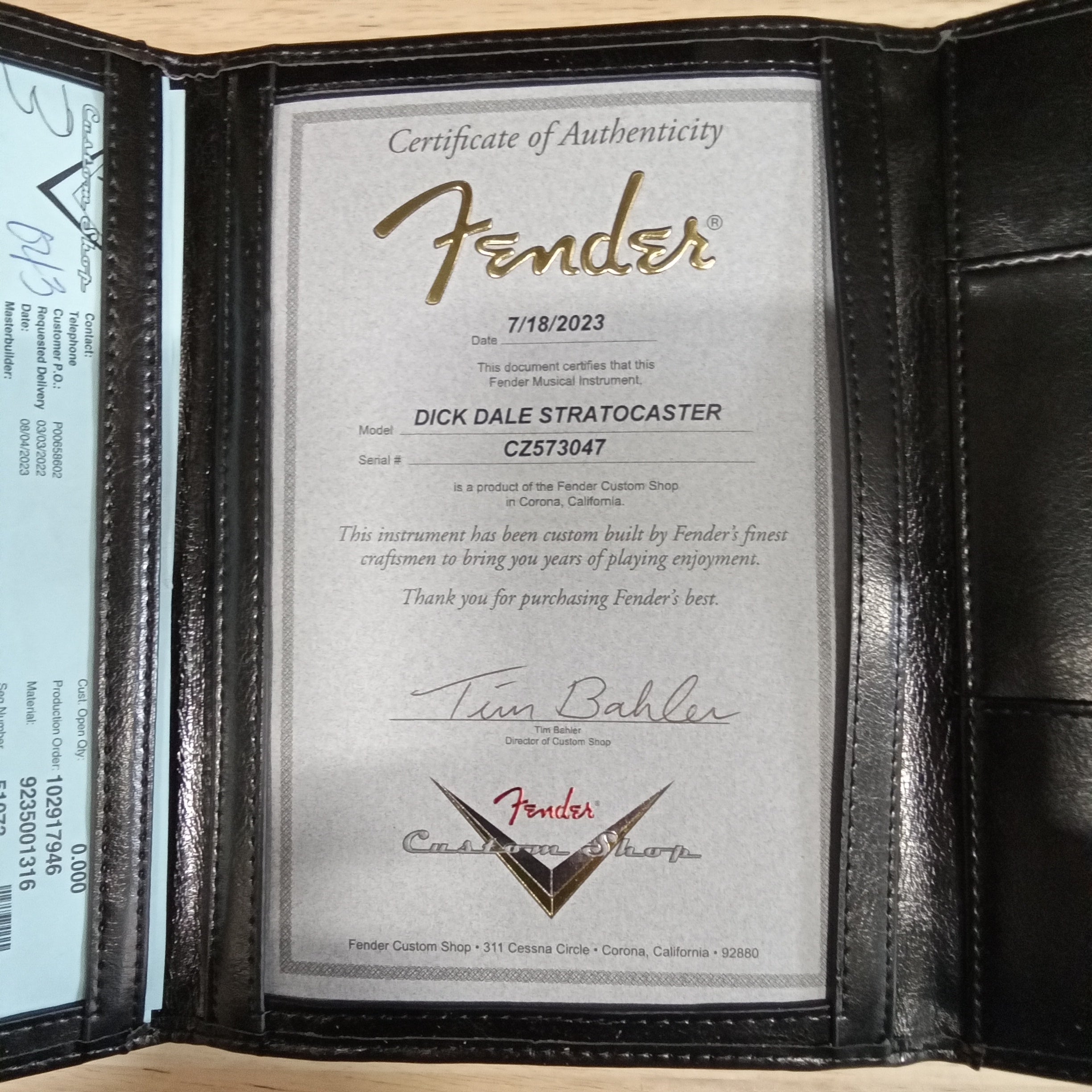 Fender Custom Shop Dick Dale Stratocaster electric guitar Chartreuse Sparkle with Certificate of Authenticity