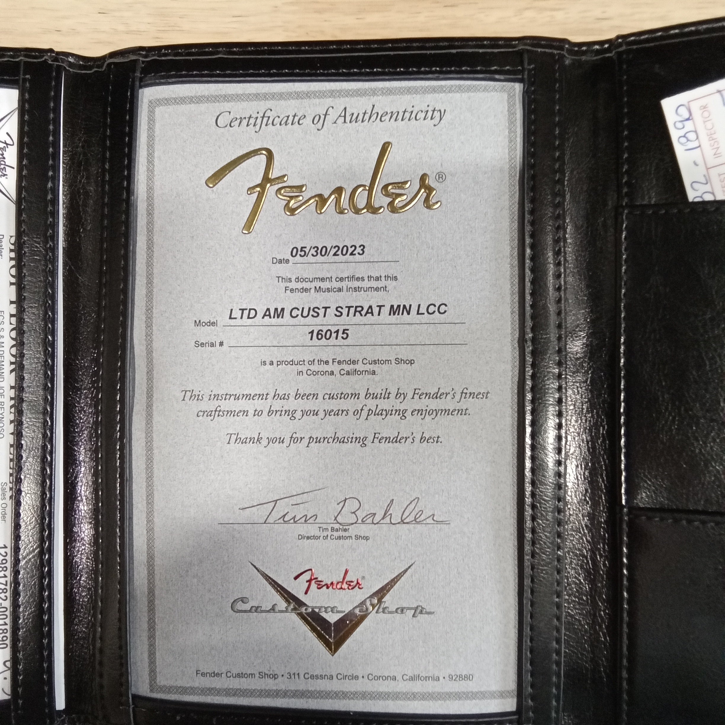 Fender Custom Shop Limited American Custom Stratocaster electric guitar Vintage Blonde with Certificate of Authenticity