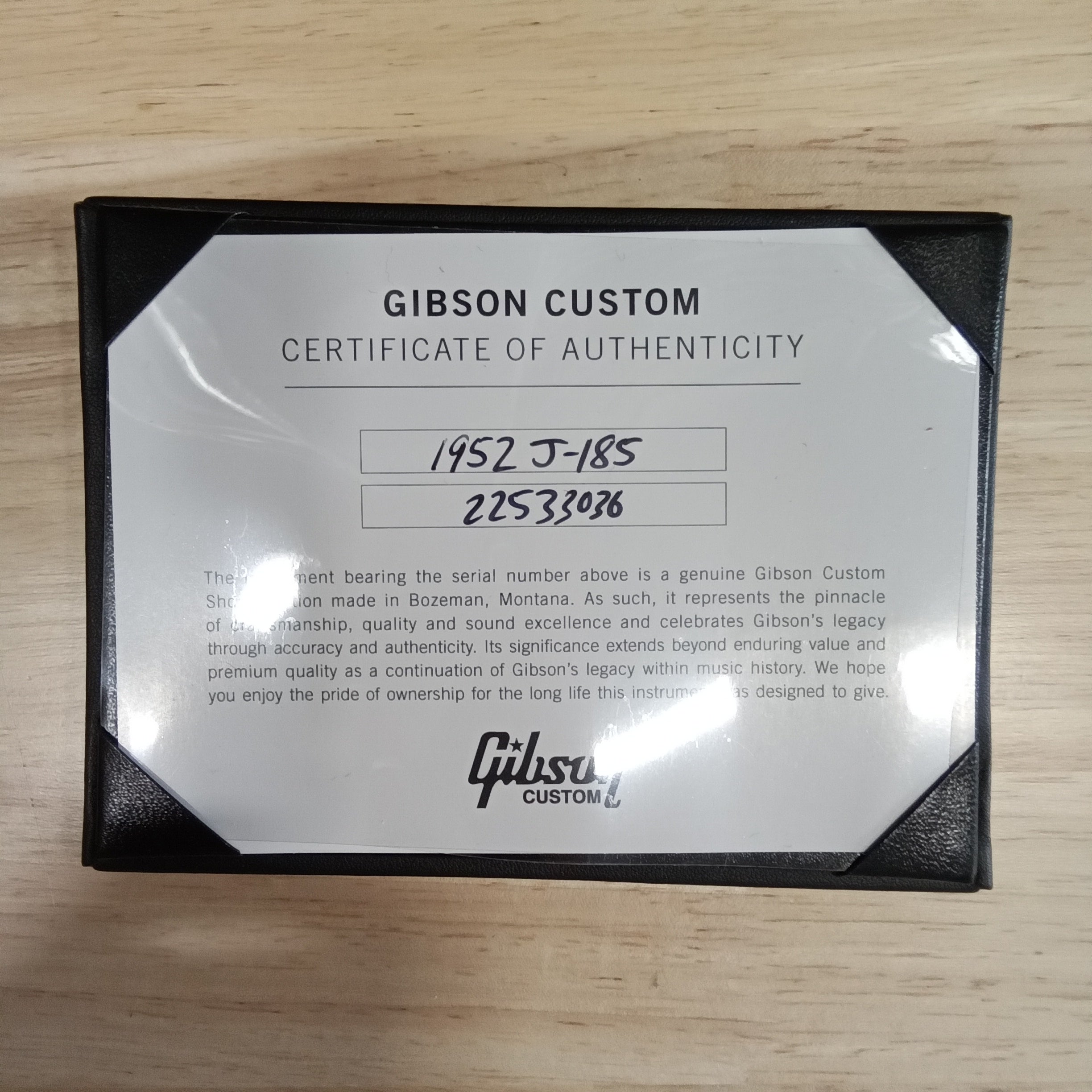 Gibson 1952 J-185 acoustic guitar Certificate of Authenticity with serial number documentation
