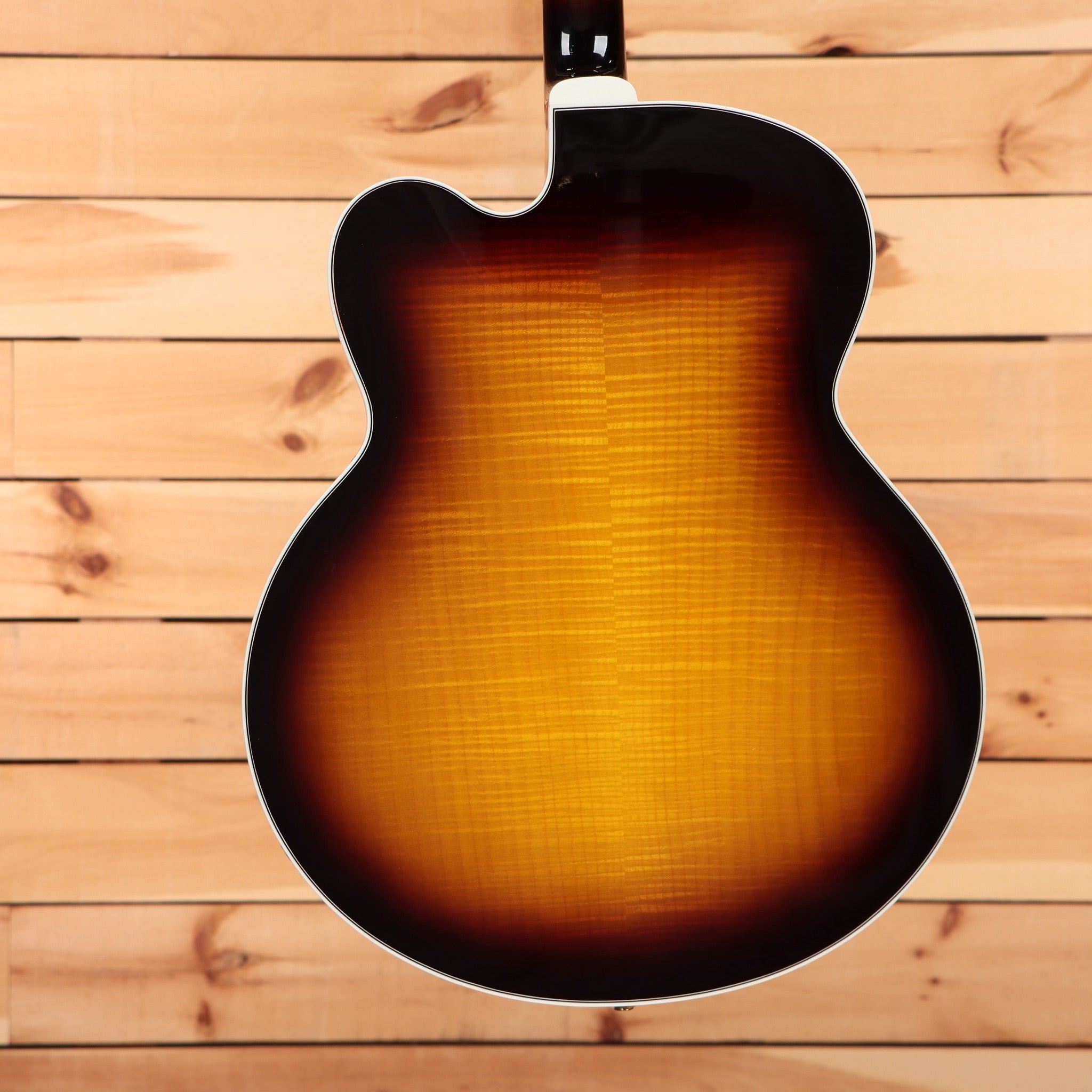 Gibson Super 400 semi-hollow electric guitar Tobacco Sunburst with flamed maple top