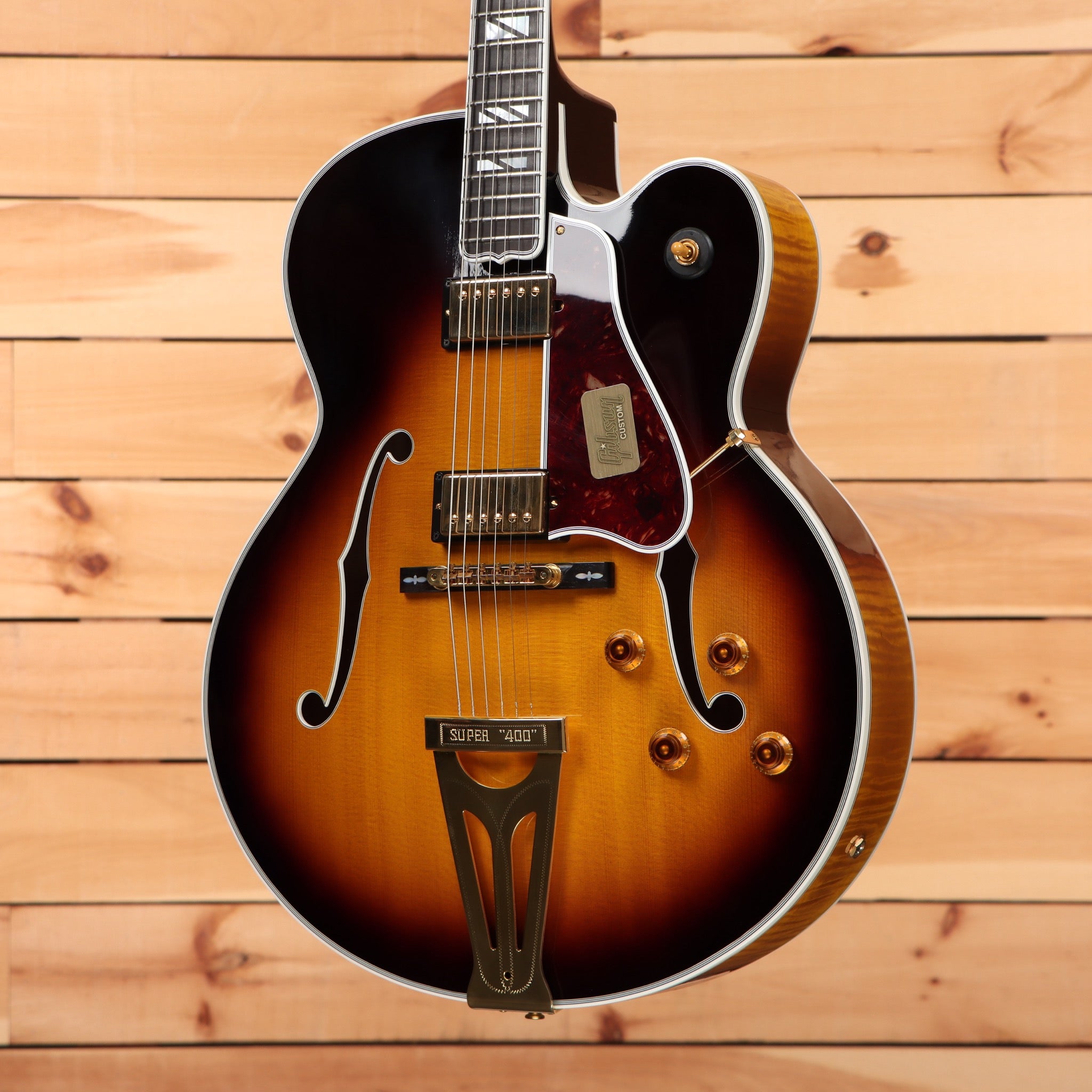 Gibson Super 400 semi-hollow body electric guitar tobacco sunburst with dual humbuckers and f-holes