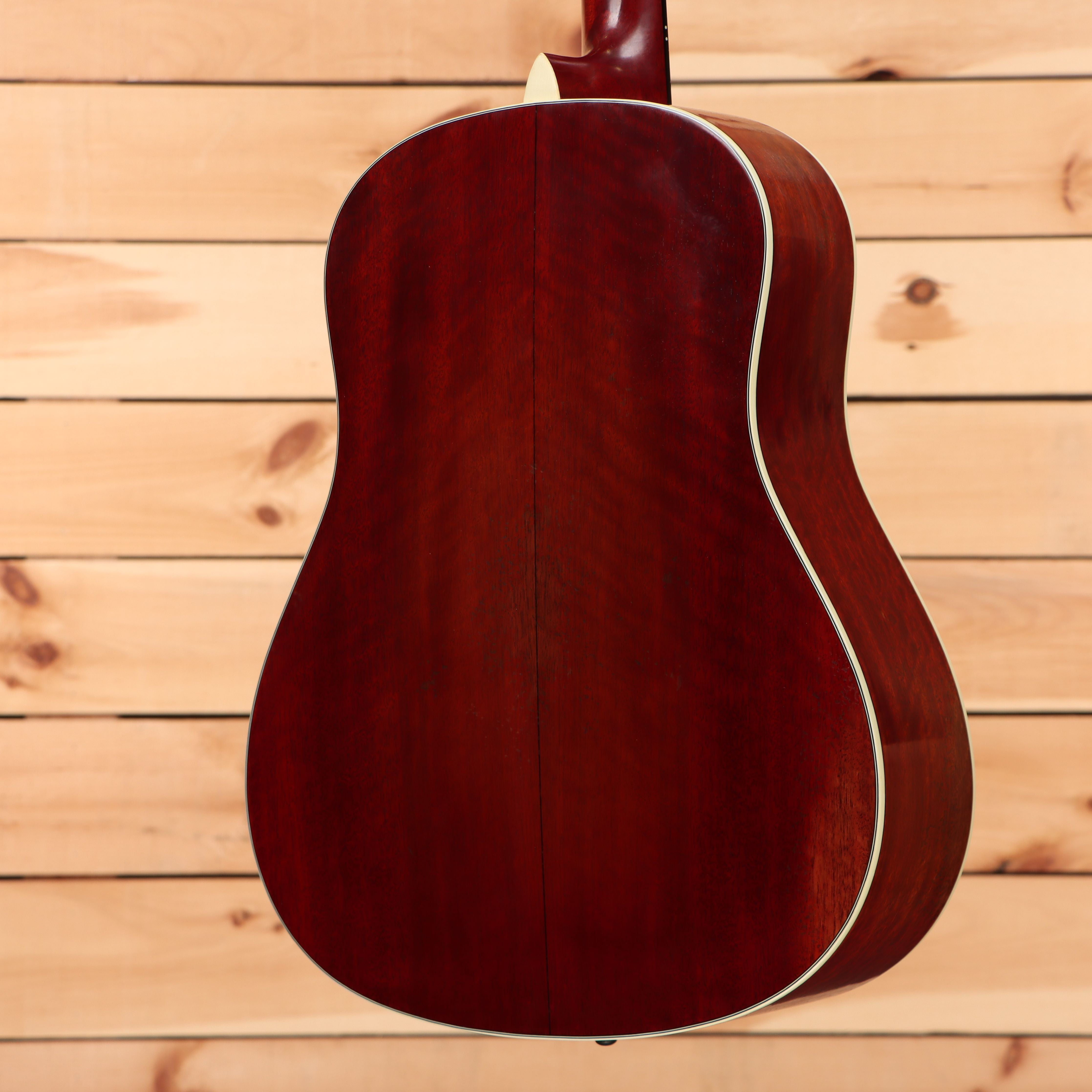 Eastman E10ssv dreadnought acoustic guitar antique classic finish with white binding