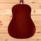 Eastman E10ssv acoustic guitar antique classic finish dreadnought body with center seam detail