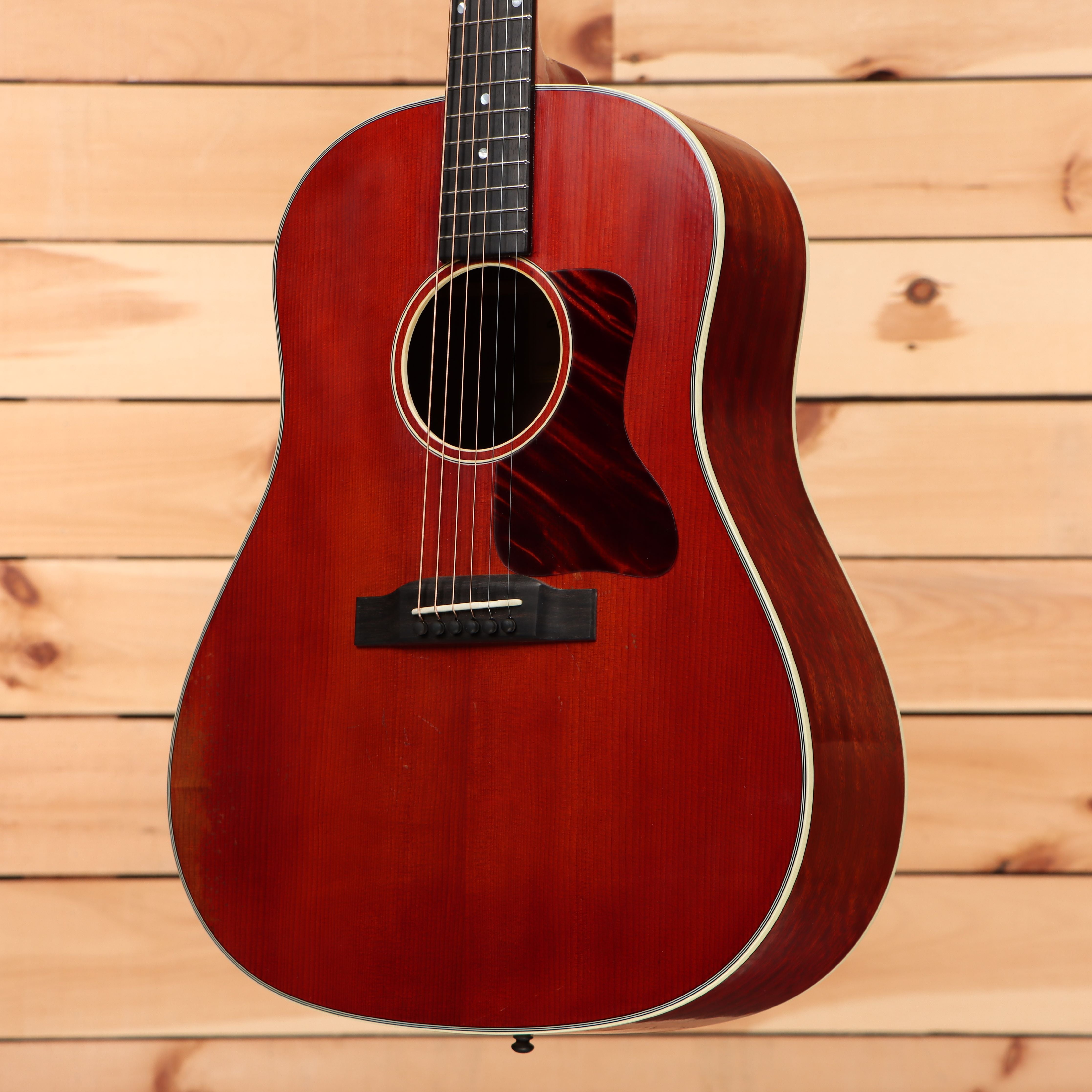 Eastman E10SSV dreadnought acoustic guitar antique classic finish with white binding and rosewood back
