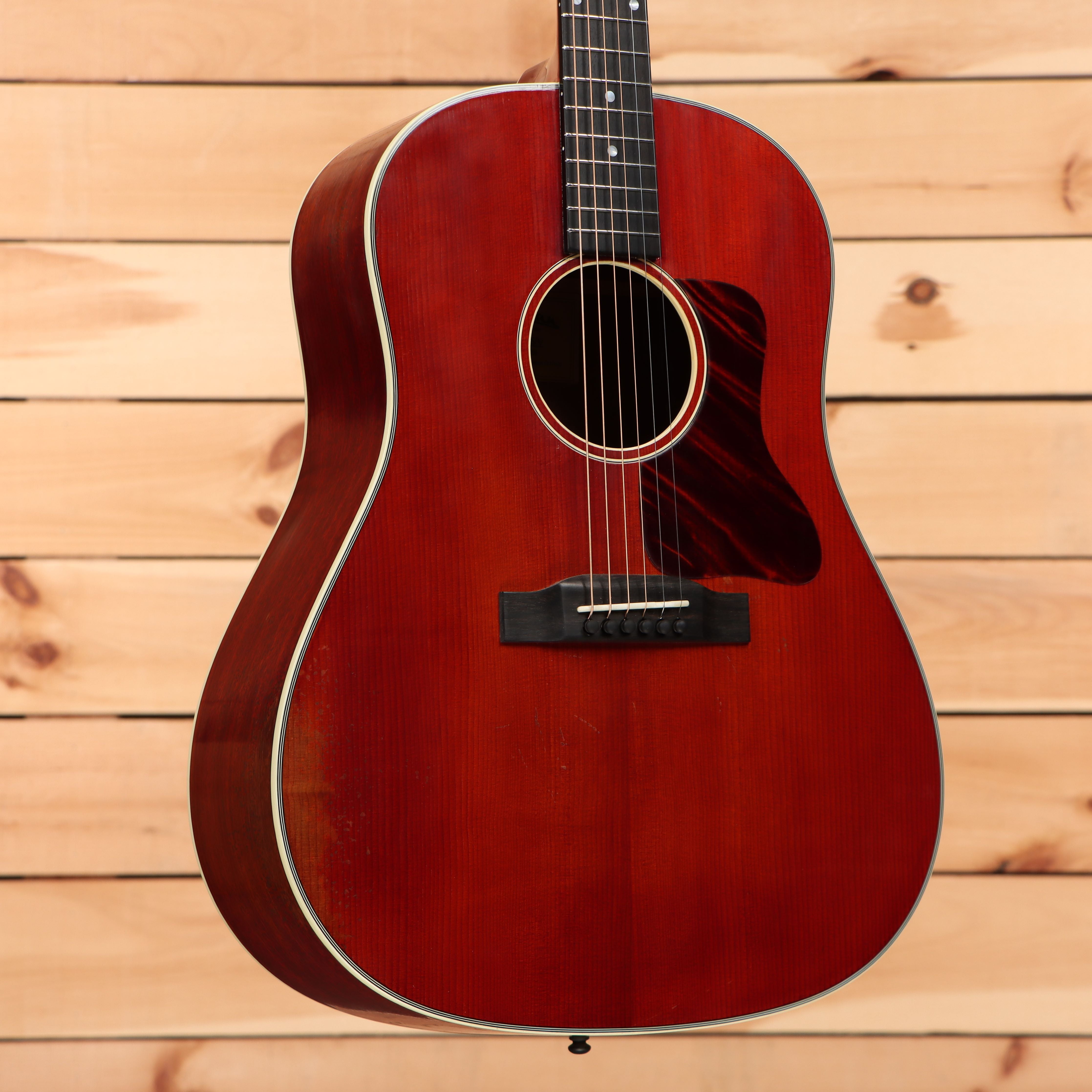 Eastman E10SSV dreadnought acoustic guitar antique red finish with white binding