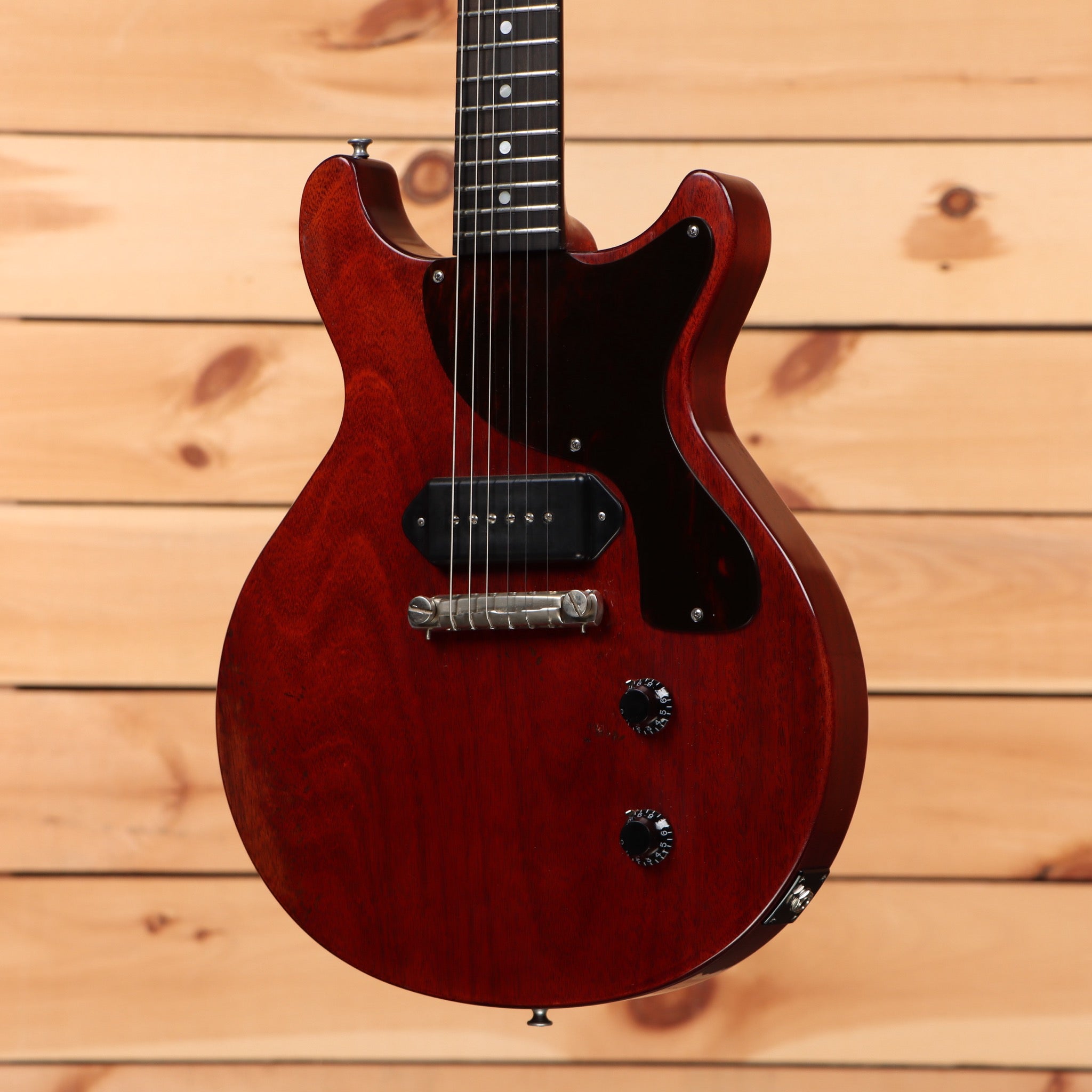 Eastman SB55 semi-hollow electric guitar antique classic red with black pickguard and dual humbuckers