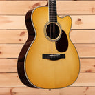 Santa Cruz OM Custom acoustic guitar Buttered Toast Sunburst with venetian cutaway and decorative rosette