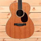 Santa Cruz OM Custom acoustic guitar natural finish with rope binding detail