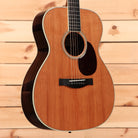 Santa Cruz OM Custom acoustic guitar natural finish with abalone binding and rosewood back