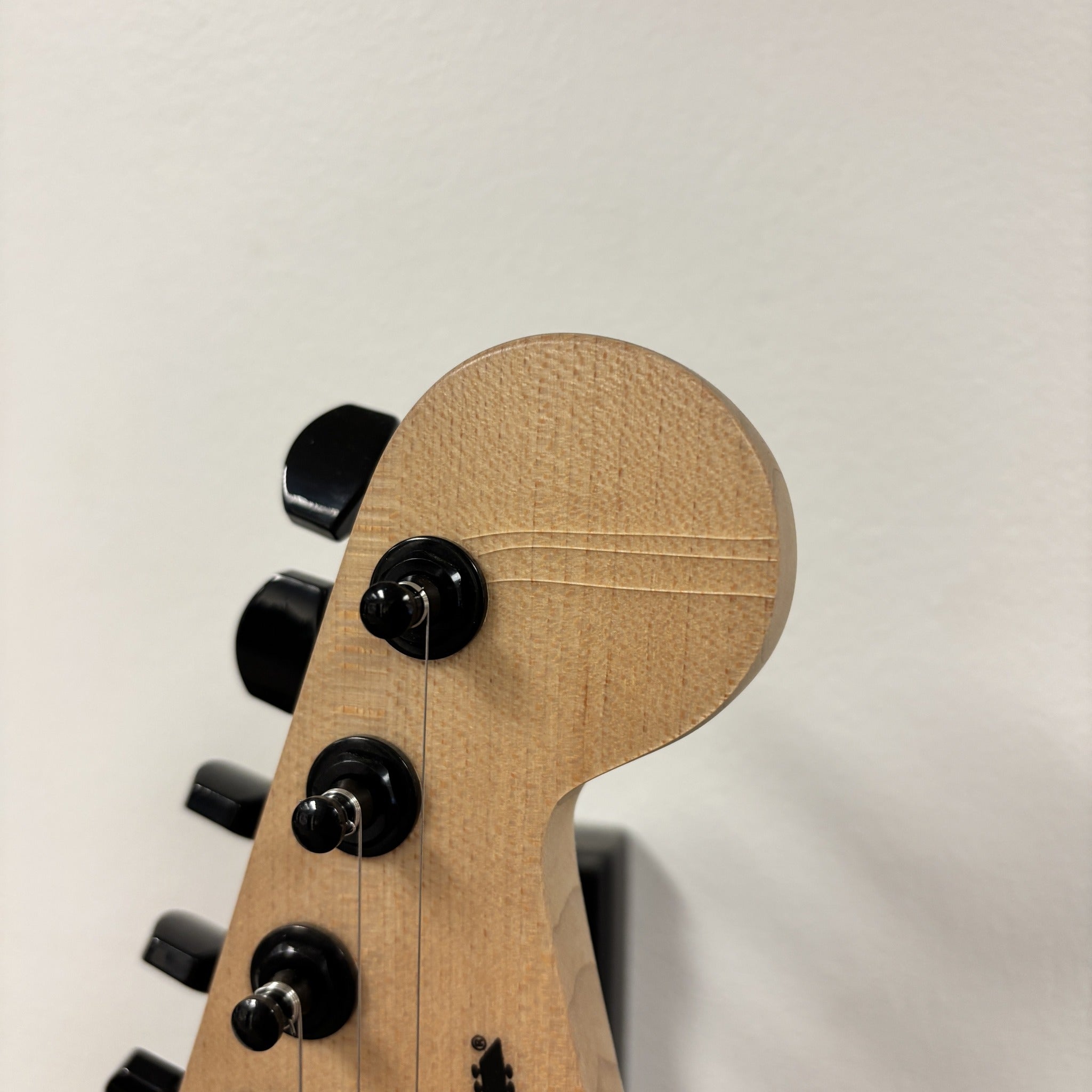 Charvel USA Select San Dimas Style 2 HH FR - Satin Plum