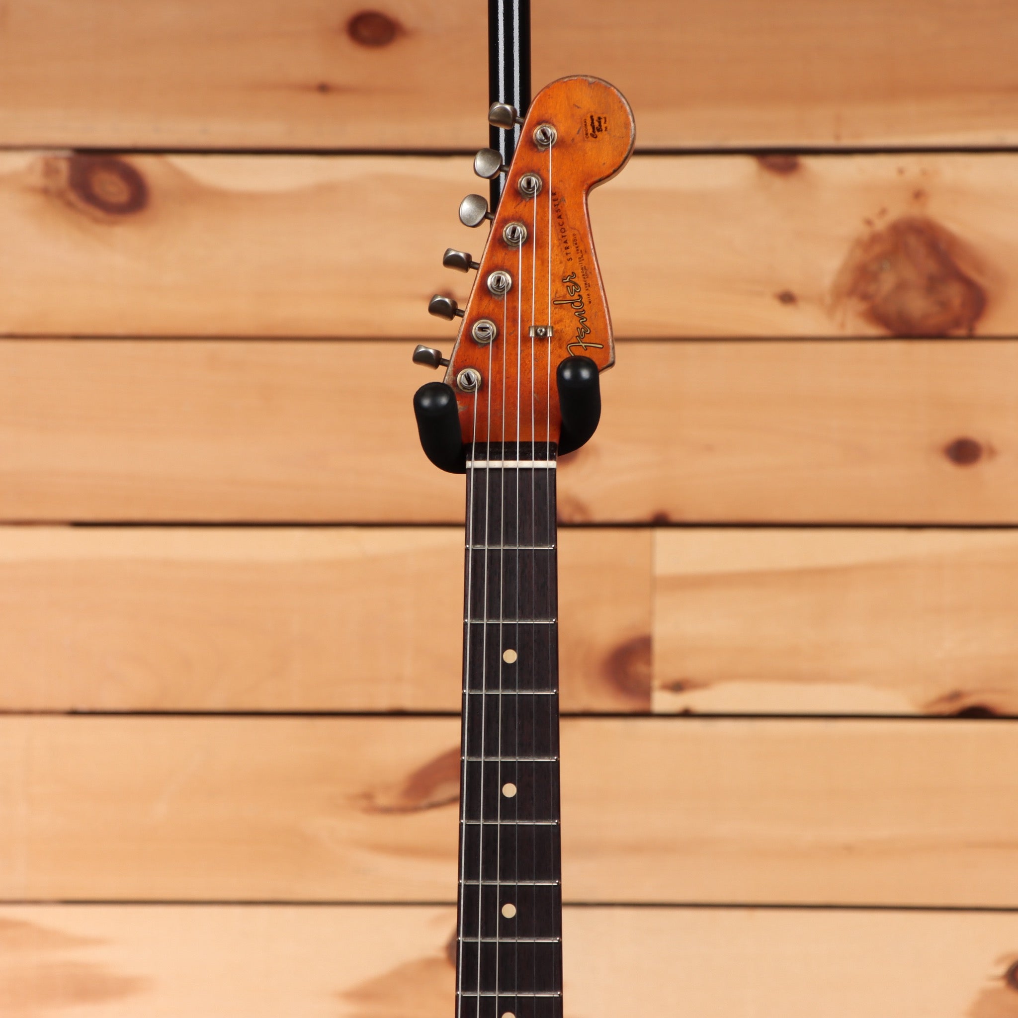 Fender Custom Shop Masterbuilt Dale Wilson 1961 Stratocaster electric guitar Heavy Relic Dark Lake Placid Blue with single-coil pickups