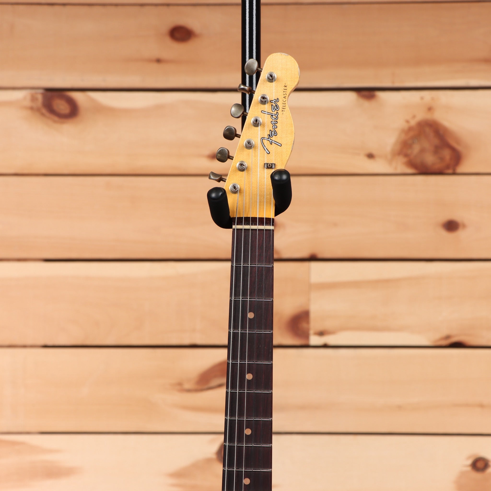 Fender Custom Shop Limited 1961 Telecaster Relic electric guitar Aged Silver Sparkle single-coil pickups
