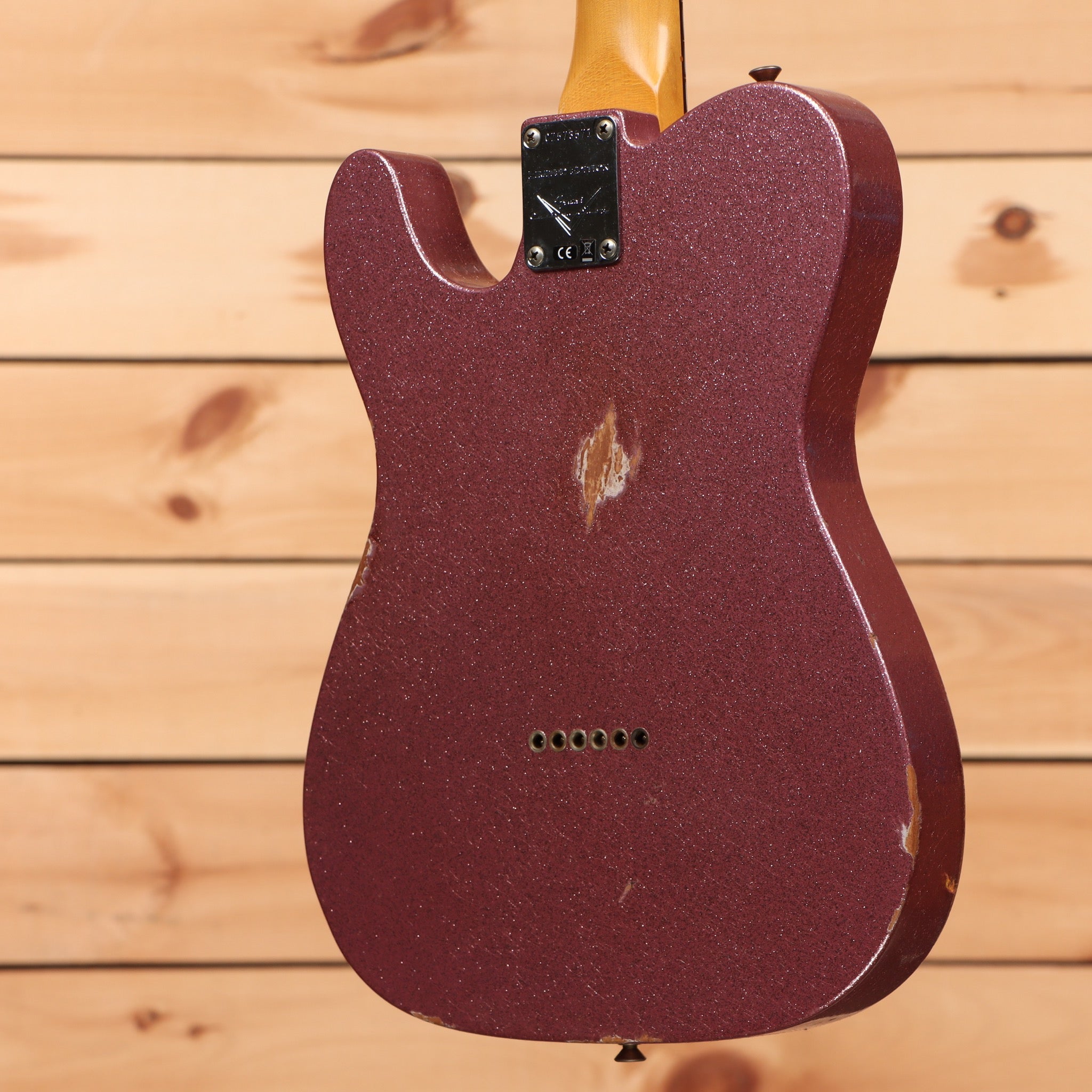 Fender Custom Shop Limited 1961 Telecaster Relic electric guitar Aged Champagne Sparkle with single-coil pickups