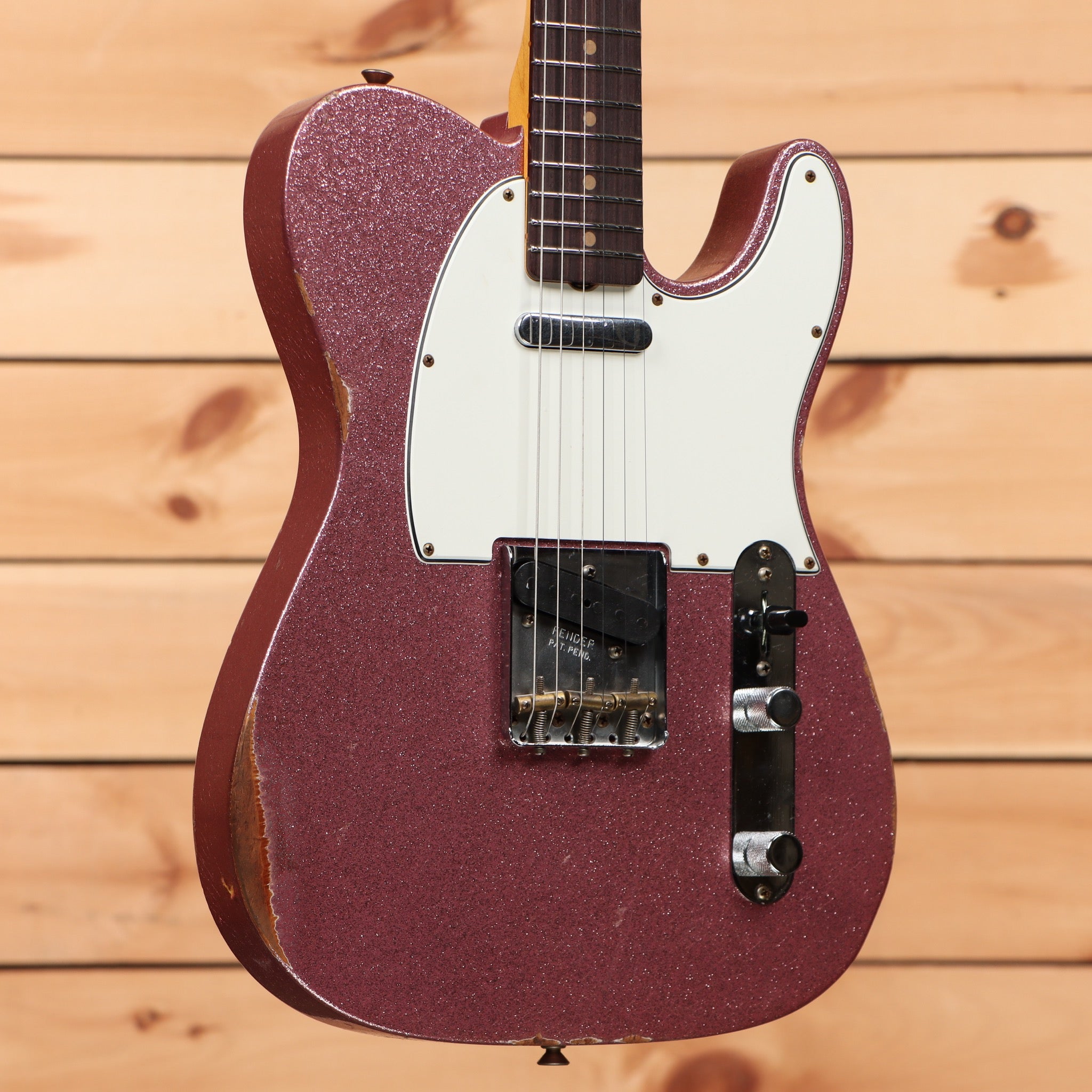 Fender Custom Shop Limited 1961 Telecaster Relic electric guitar Aged Champagne Sparkle single-coil pickups