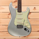 Fender Custom Shop Ltd 1964 Stratocaster Journeyman Relic electric guitar Inca Silver with single-coil pickups