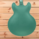 Gibson PSL-1964 ES-335 semi-hollow electric guitar Kerry Green two-tone finish with f-holes
