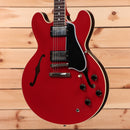 Gibson 1959 ES-335 semi-hollow electric guitar Cardinal Red with f-holes and dual humbuckers