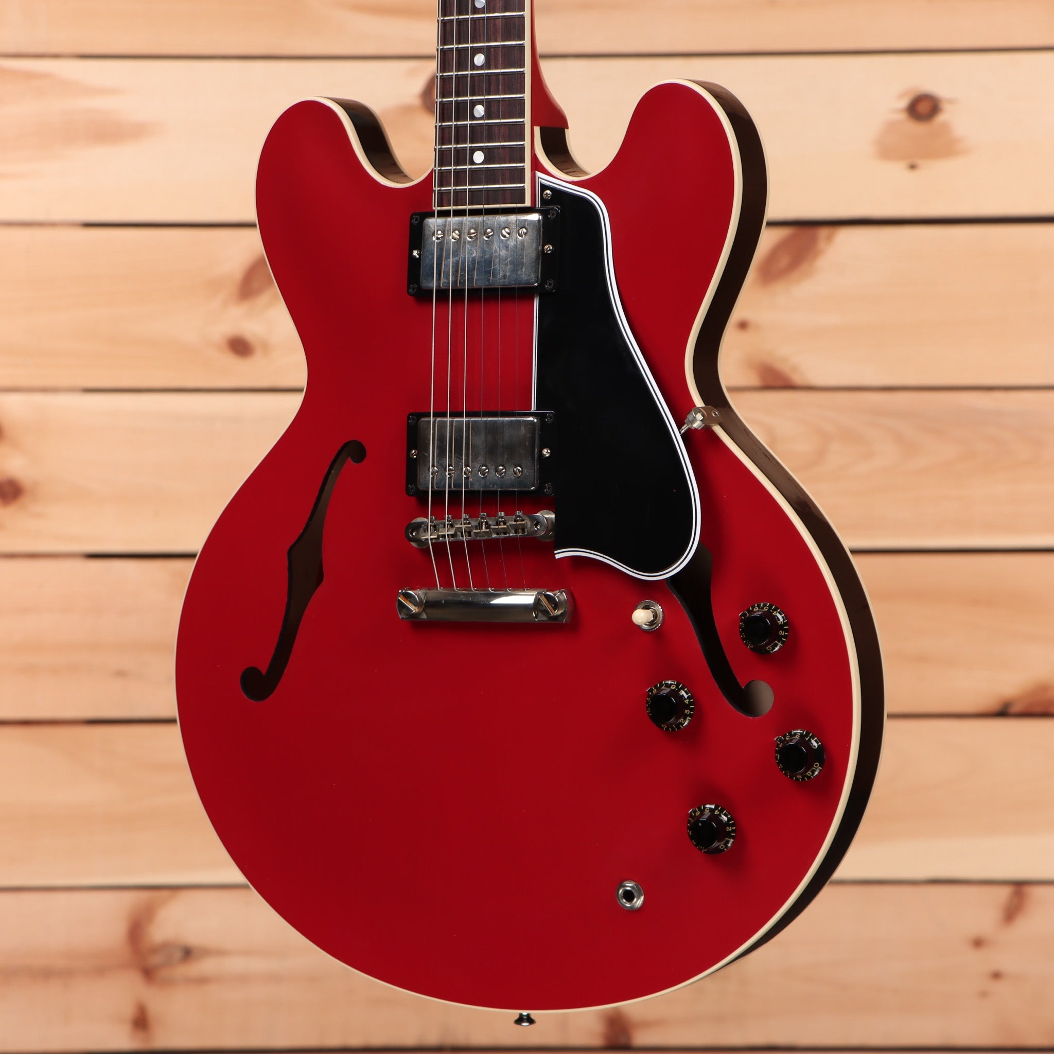 Gibson 1959 ES-335 semi-hollow electric guitar Cardinal Red with f-holes and dual humbuckers