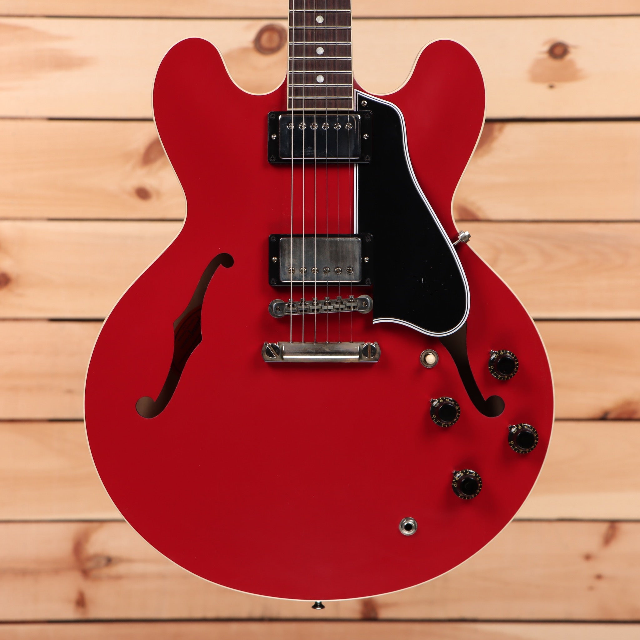 Gibson 1959 ES-335 semi-hollow electric guitar Cardinal Red with f-holes and dual humbuckers