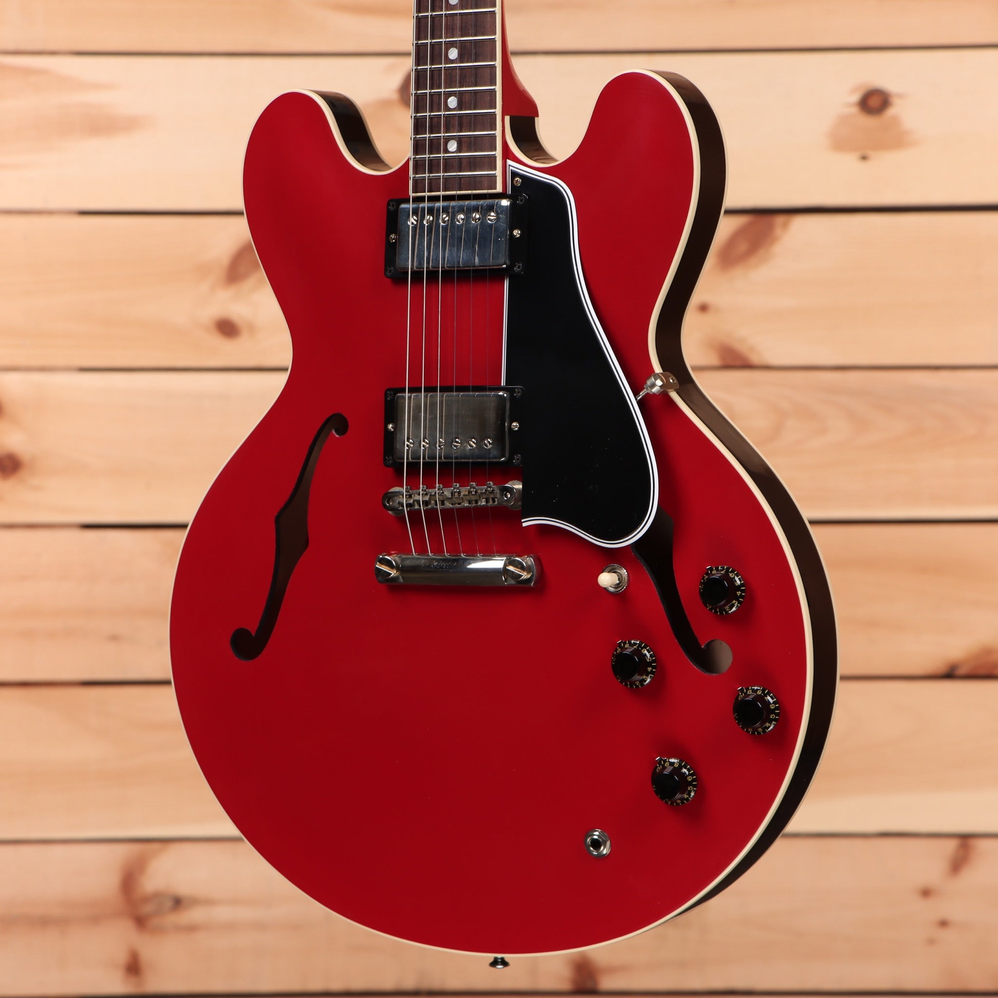Gibson 1959 ES-335 semi-hollow electric guitar Cardinal Red with f-holes and dual humbuckers