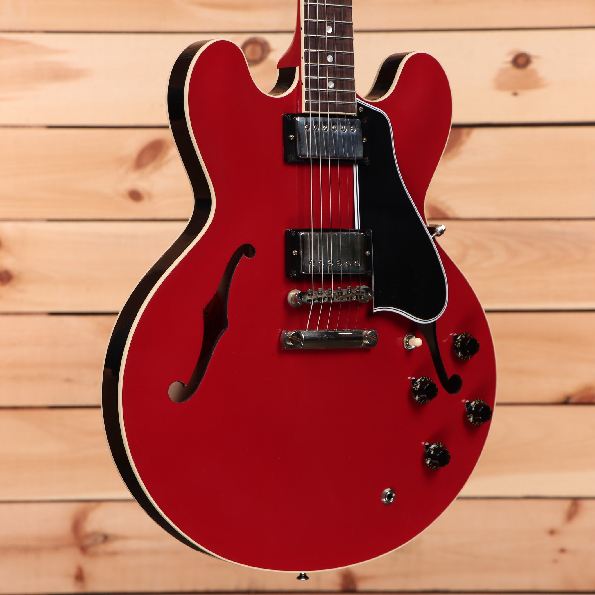Gibson 1959 ES-335 semi-hollow electric guitar Cardinal Red with dual humbuckers and f-holes