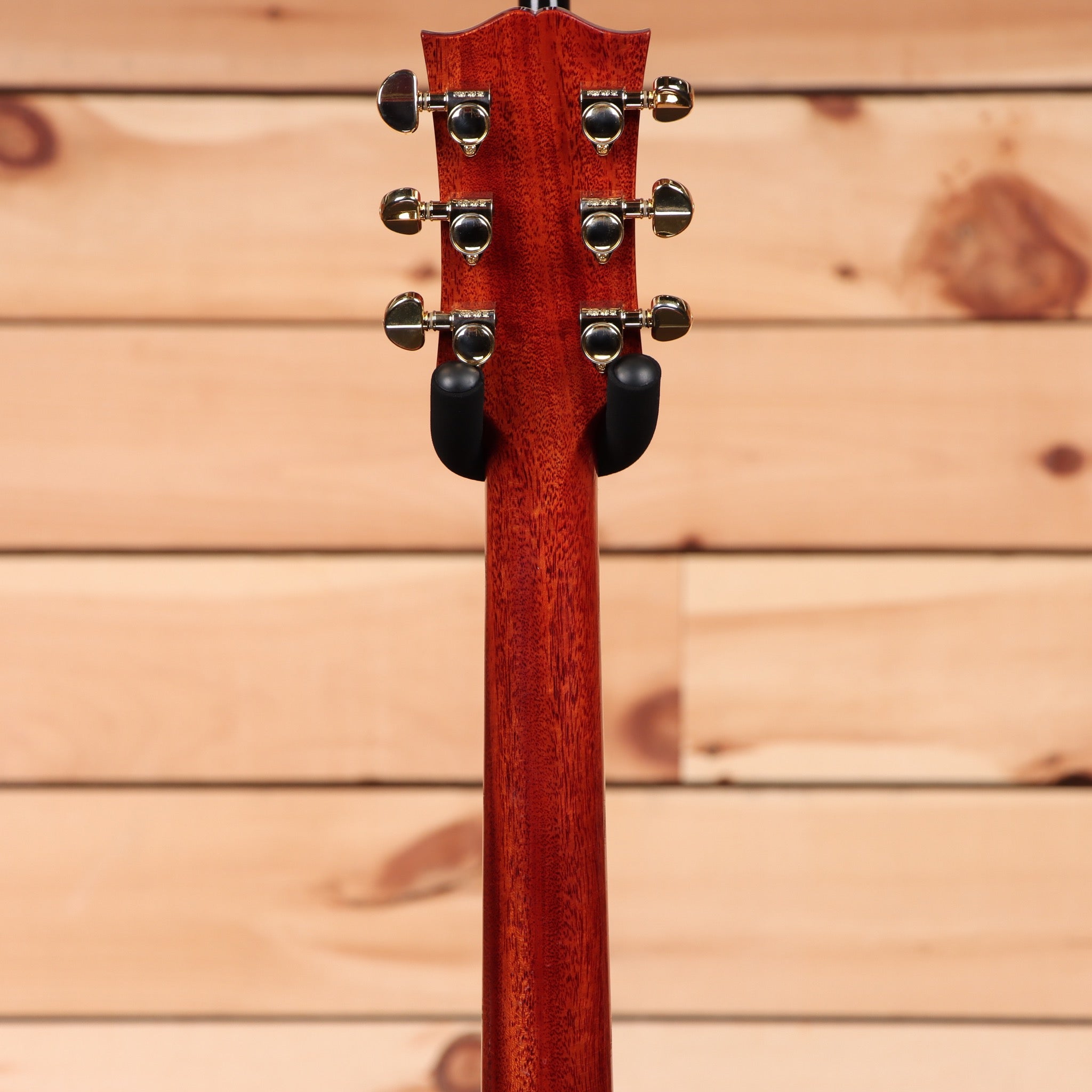 Gibson ES-355 light-aged semi-hollow electric guitar watermelon red with gold tuning machines