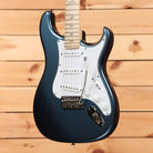 Paul Reed Smith Silver Sky electric guitar Dodgem Blue with maple neck and white pickguard