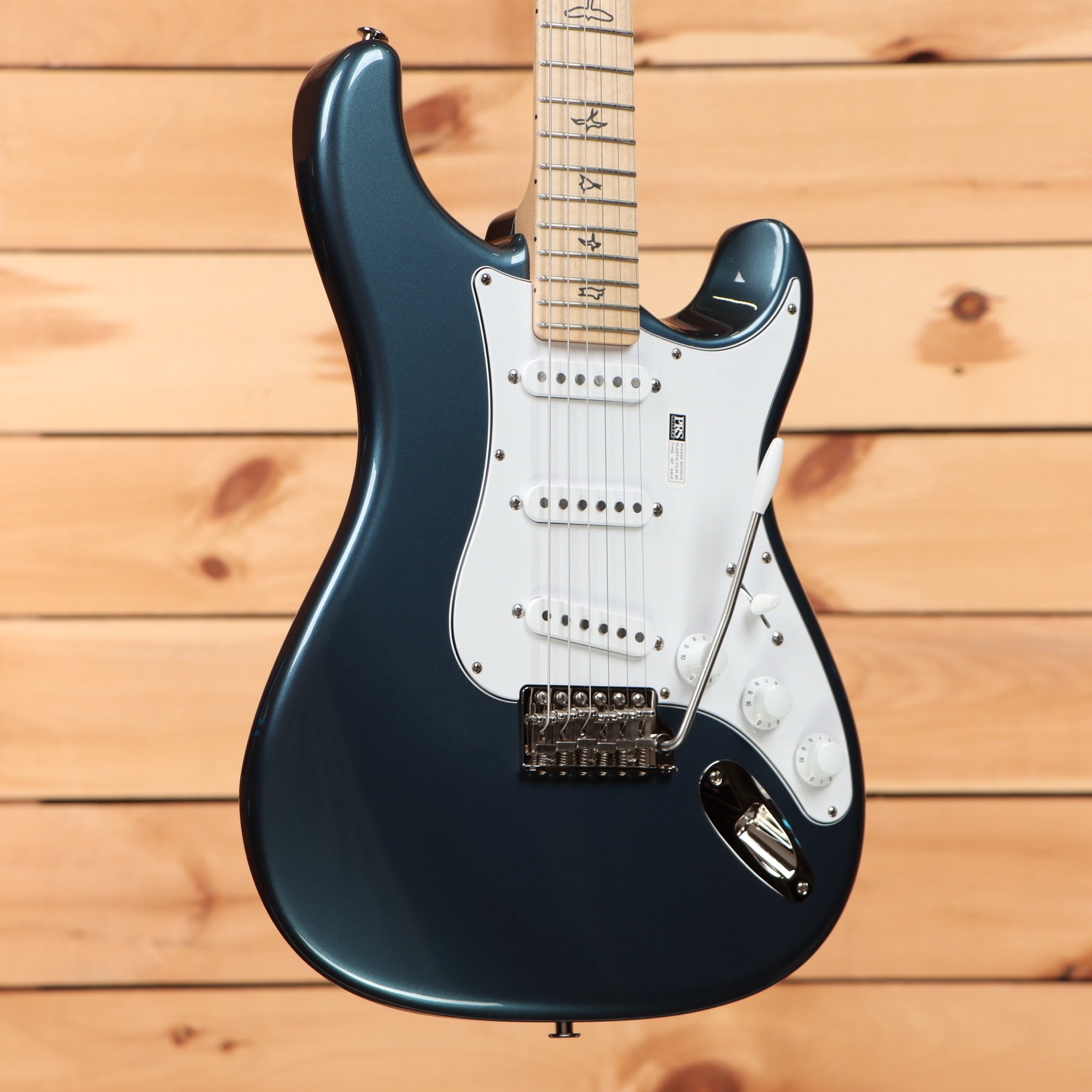 Paul Reed Smith Silver Sky electric guitar Dodgem Blue maple neck with white pickguard