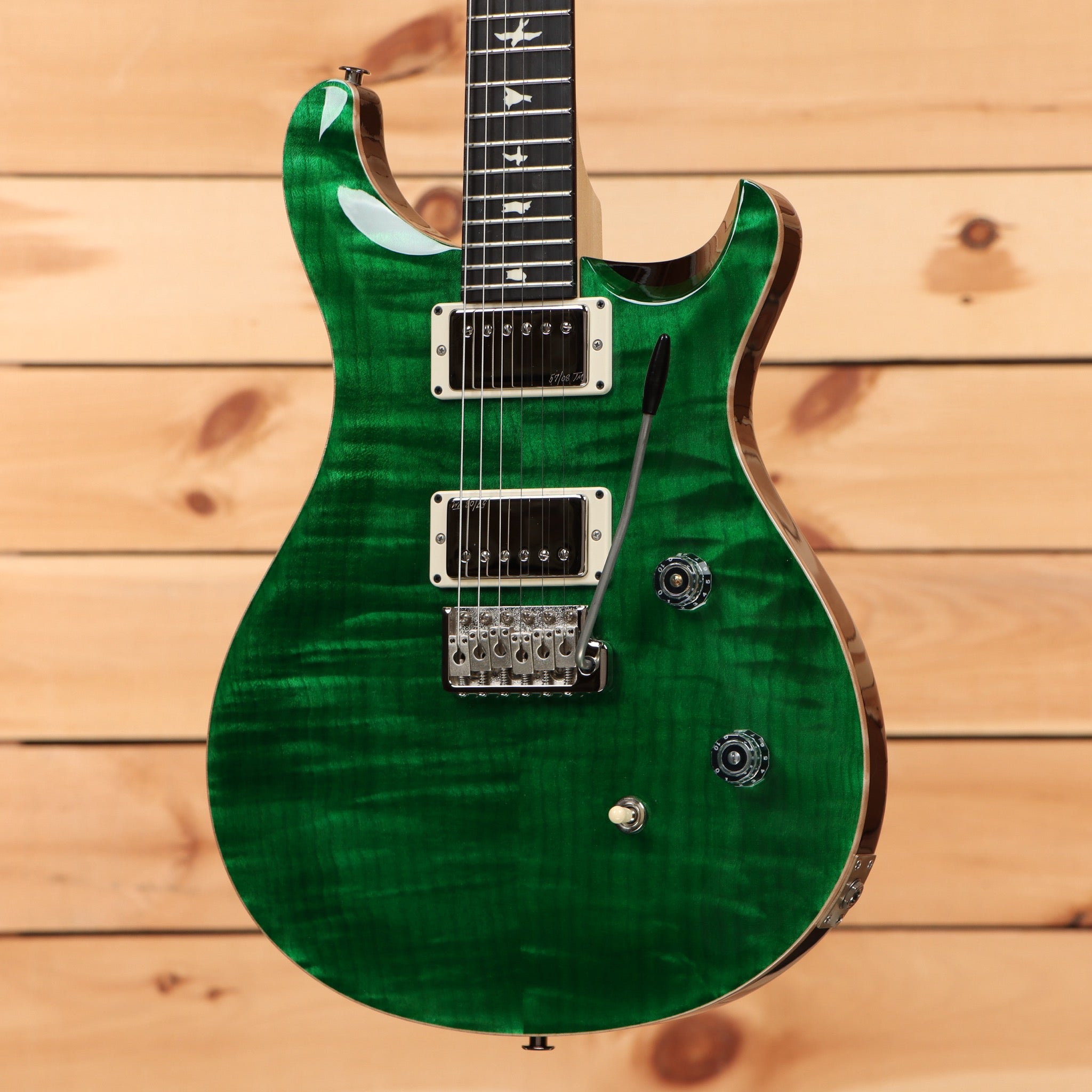 Paul Reed Smith Limited Righteous Run CE-24 electric guitar Emerald Green with quilted maple top and dual humbuckers