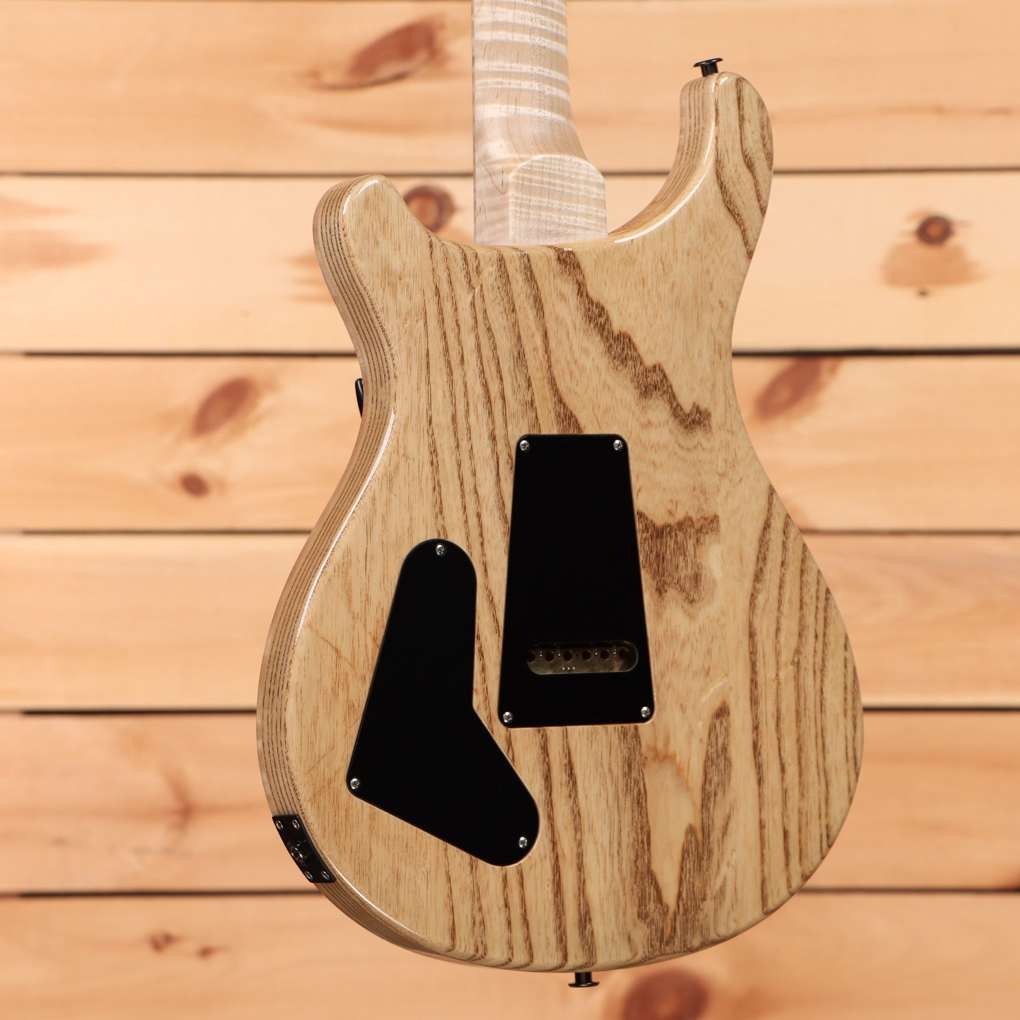 Paul Reed Smith Special 22 semi-hollow electric guitar natural wood finish with black pickguards