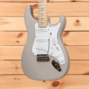 Paul Reed Smith Silver Sky electric guitar Moc Sand maple neck with three single-coil pickups