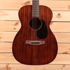 Martin 00-15M concert acoustic guitar natural finish with mahogany back and sides