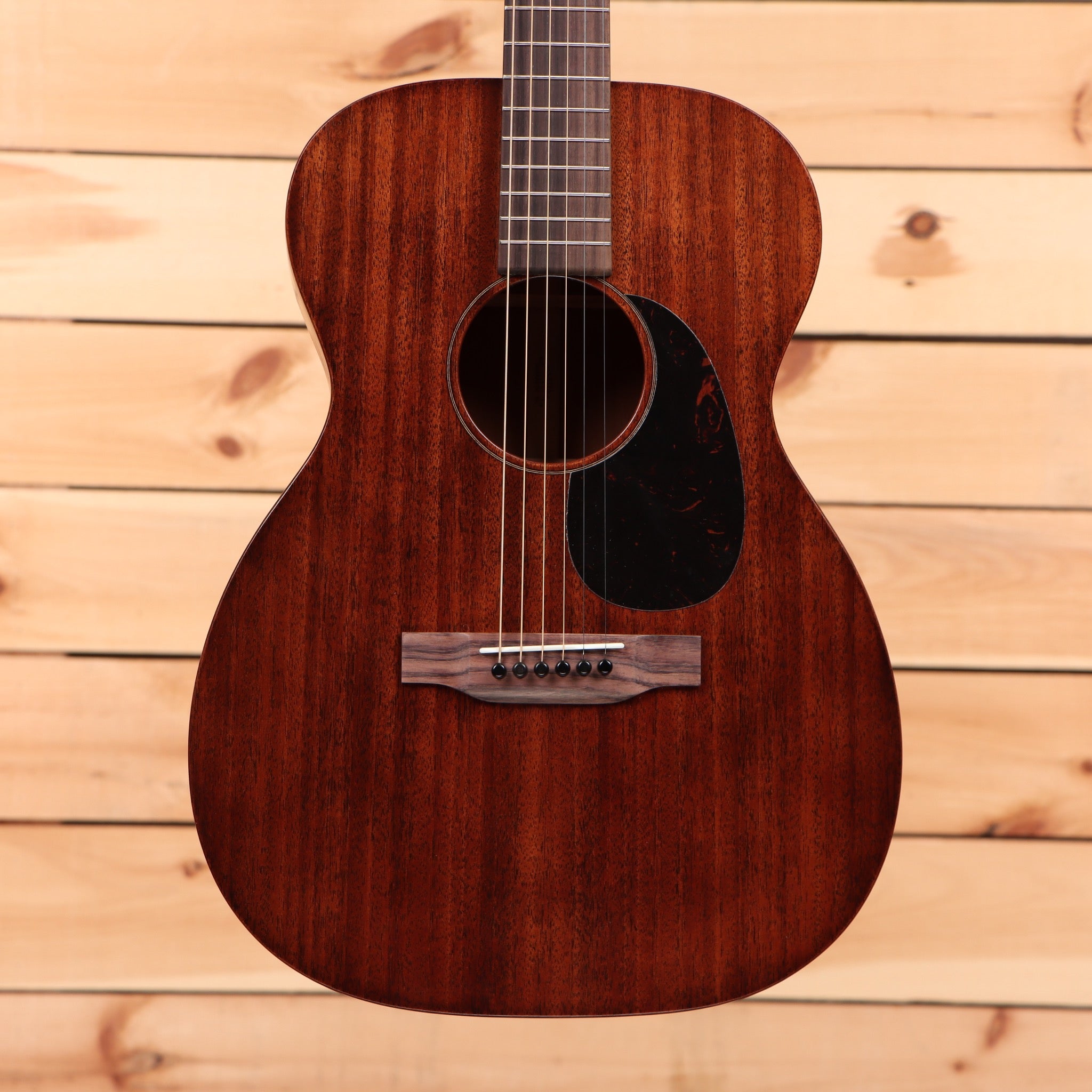 Martin 00-15M concert acoustic guitar natural finish with mahogany back and sides
