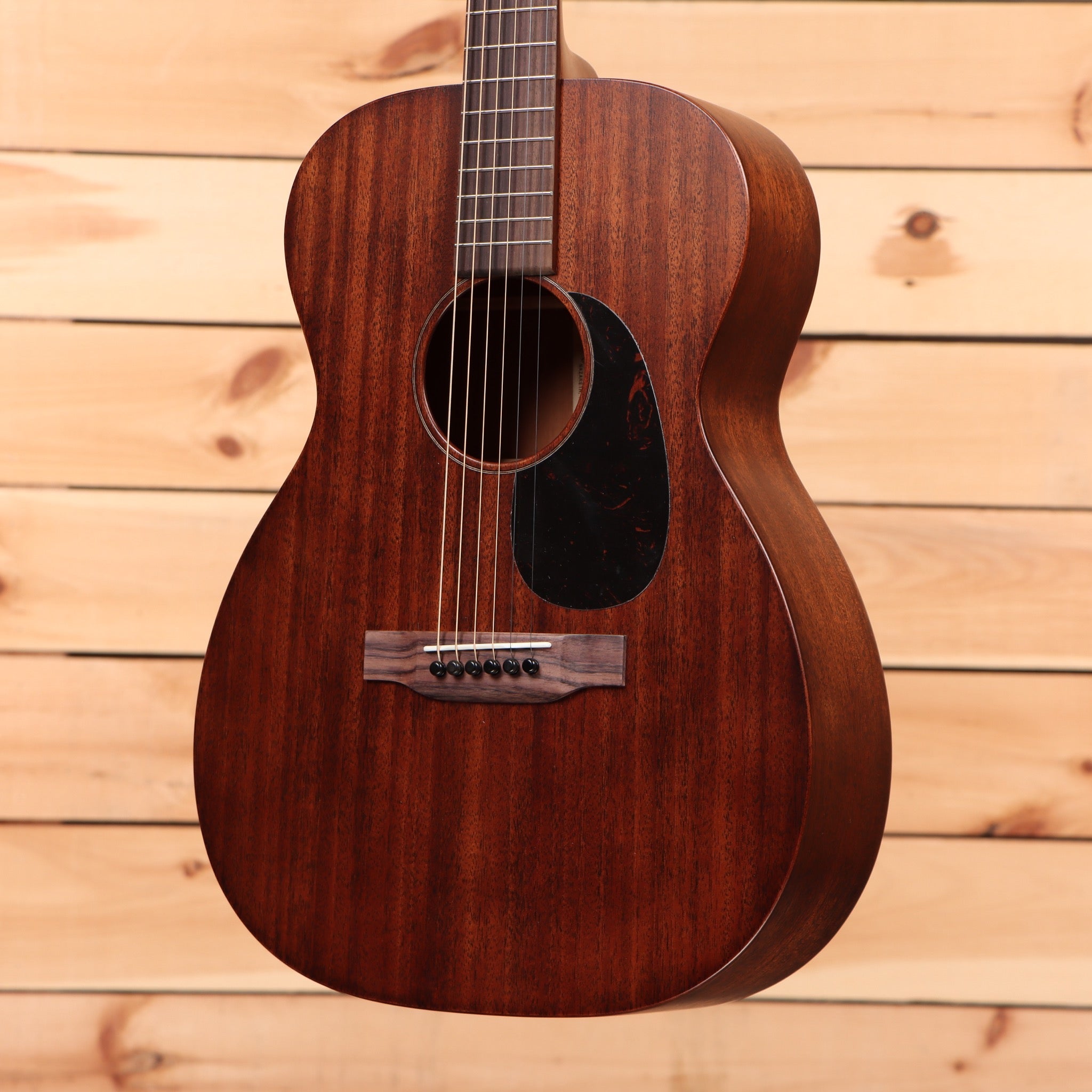 Martin 00-15M concert acoustic guitar natural finish with mahogany back and sides