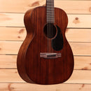 Martin 00-15M concert acoustic guitar natural finish with mahogany back and sides