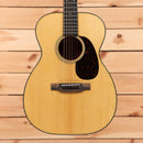 Martin 00-18 dreadnought acoustic guitar natural finish with tortoiseshell pickguard