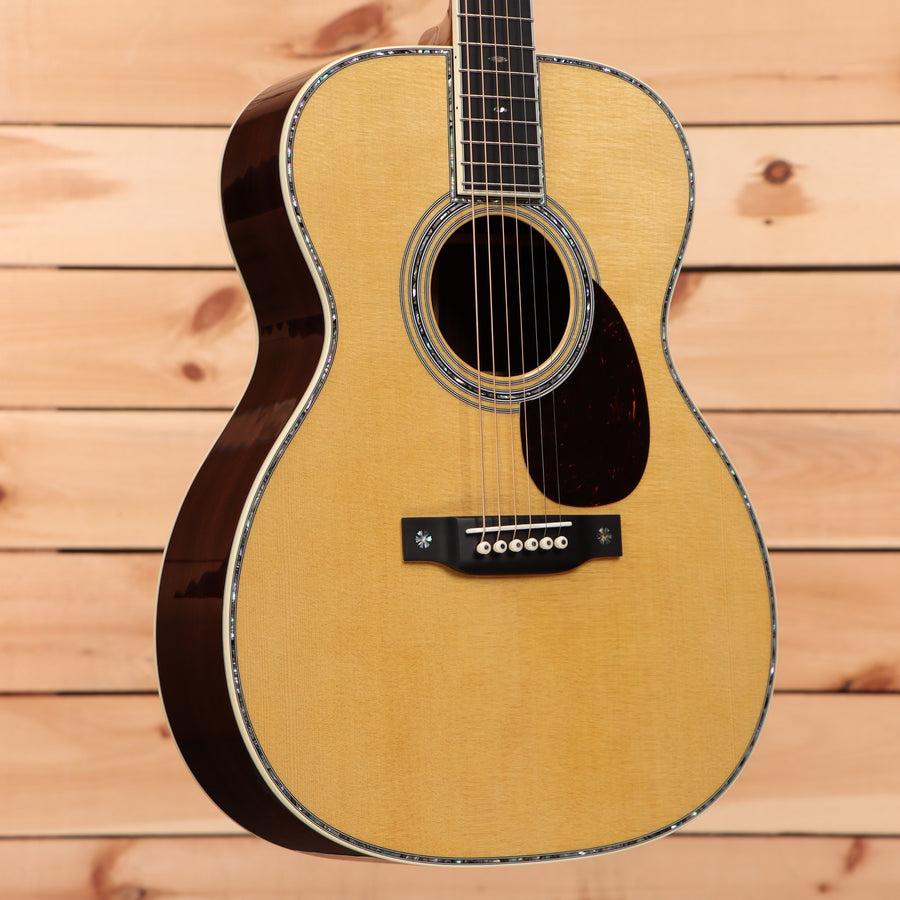 Martin OM42 concert acoustic guitar natural finish with abalone binding and rosewood back