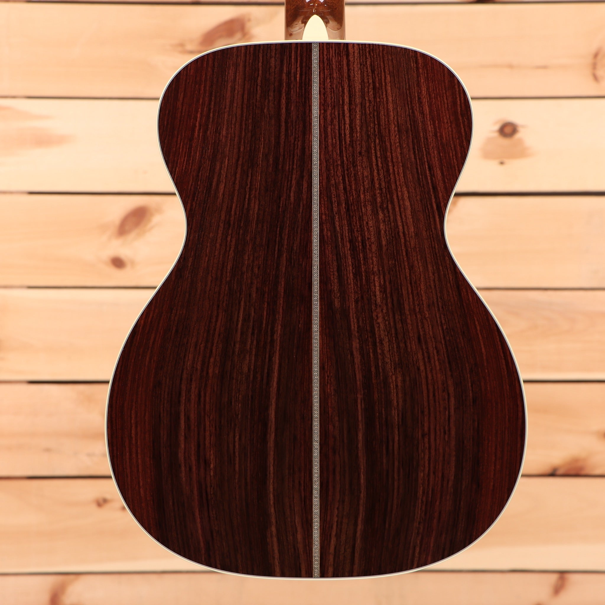 Martin 00-28EC dreadnought acoustic guitar natural finish rosewood back and sides