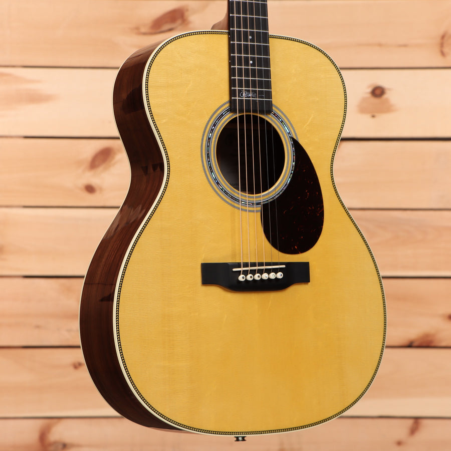 Martin OMJm John Mayer dreadnought acoustic guitar antique toner with rosewood back and sides