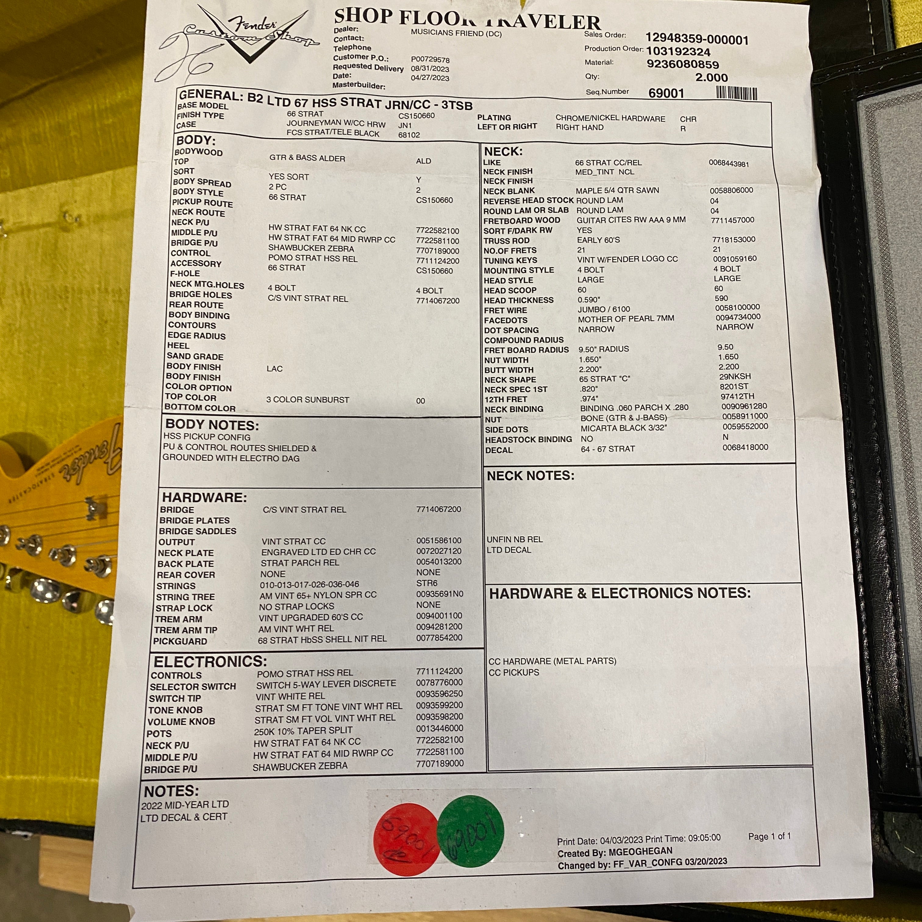 Fender Custom Shop Limited 1967 HSS Stratocaster Journeyman Relic electric guitar 3-Color Sunburst with maple neck
