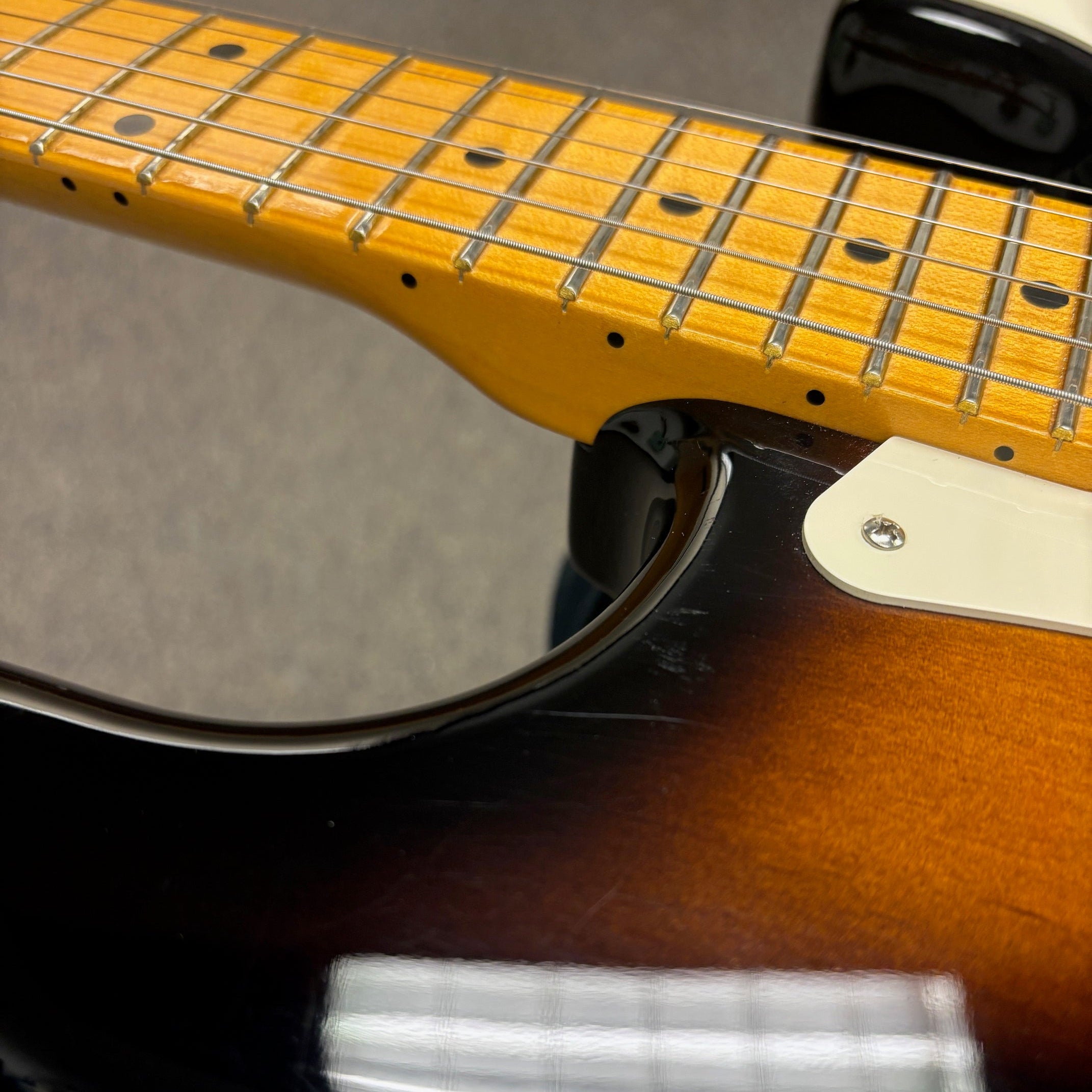 Pre-owned Fender Eric Johnson Stratocaster 2-Color Sunburst electric guitar with maple neck
