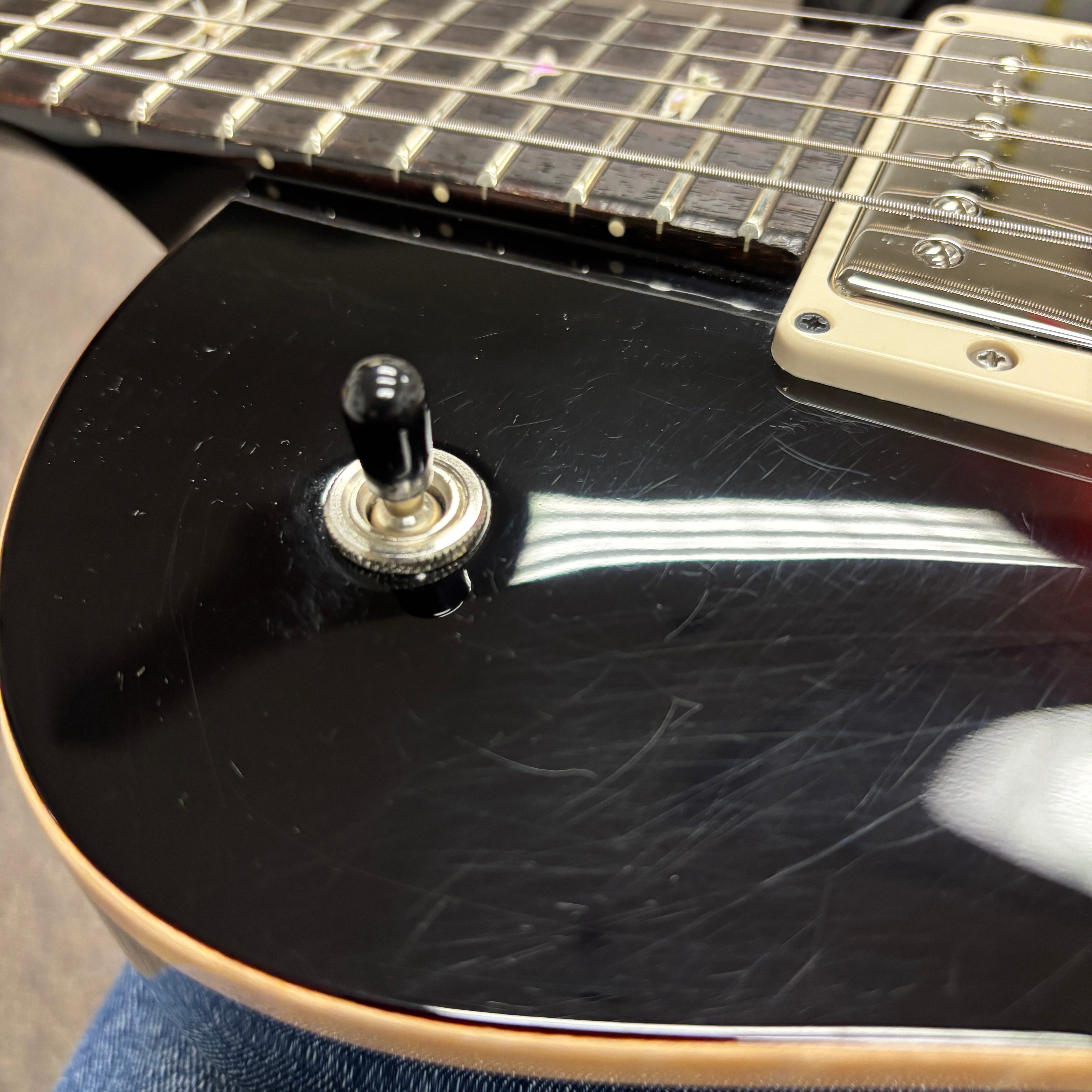Pre-owned Paul Reed Smith Mark Tremonti Singlecut electric guitar tobacco sunburst with toggle switch
