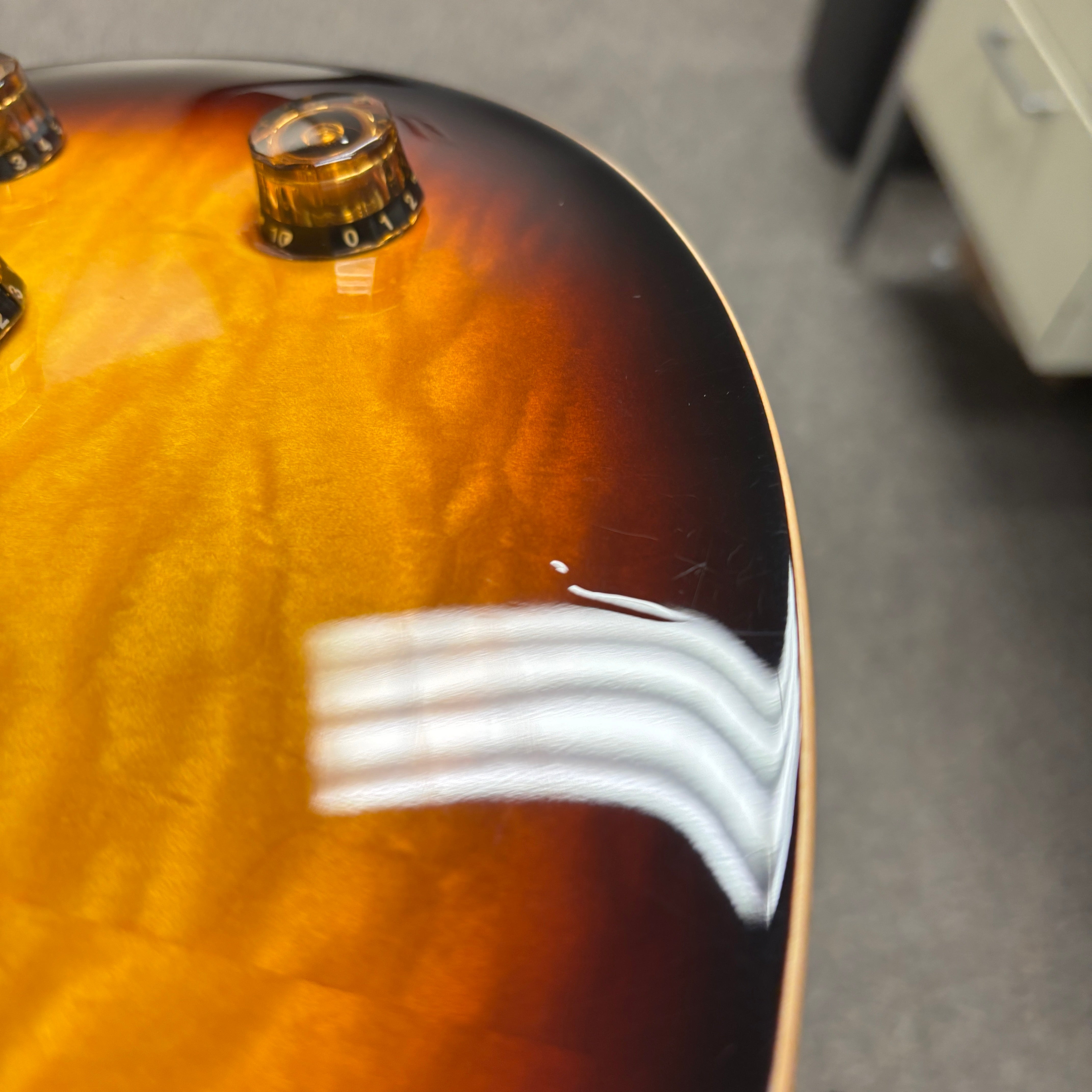 Pre-owned Paul Reed Smith Mark Tremonti Singlecut electric guitar Tobacco Sunburst with flamed maple top