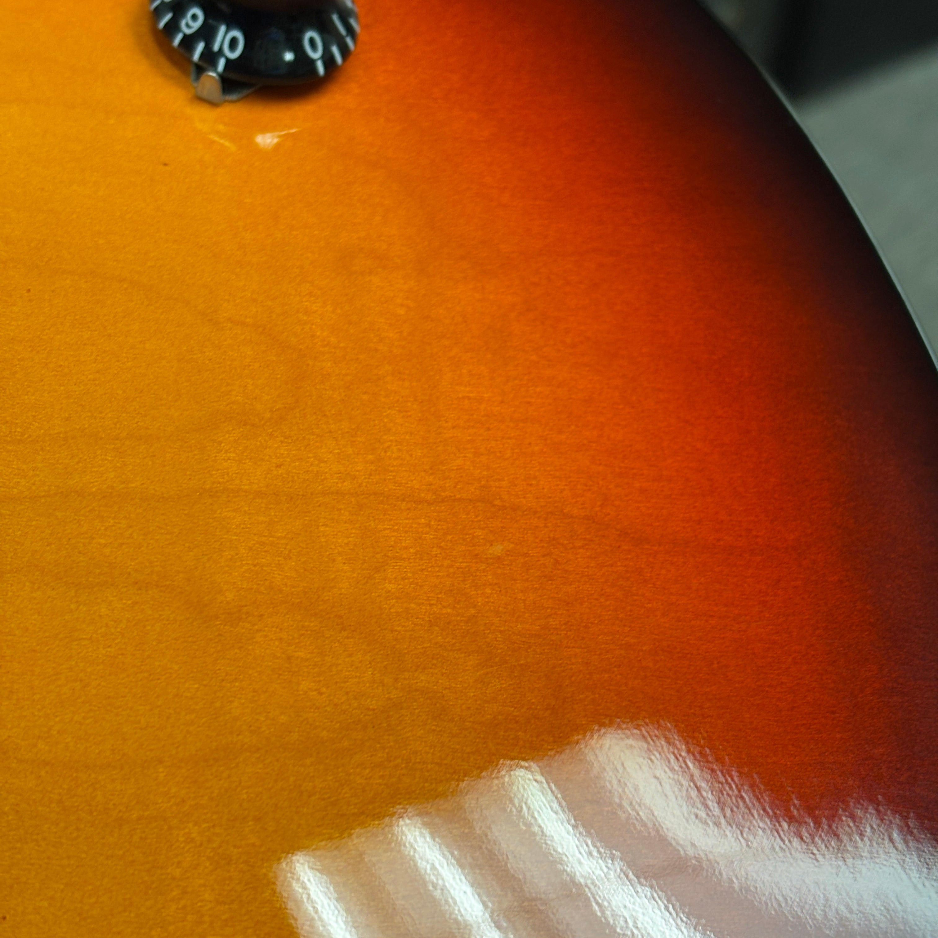 Pre-owned Gibson Memphis ES-Les Paul semi-hollow electric guitar sunburst finish with dual humbuckers