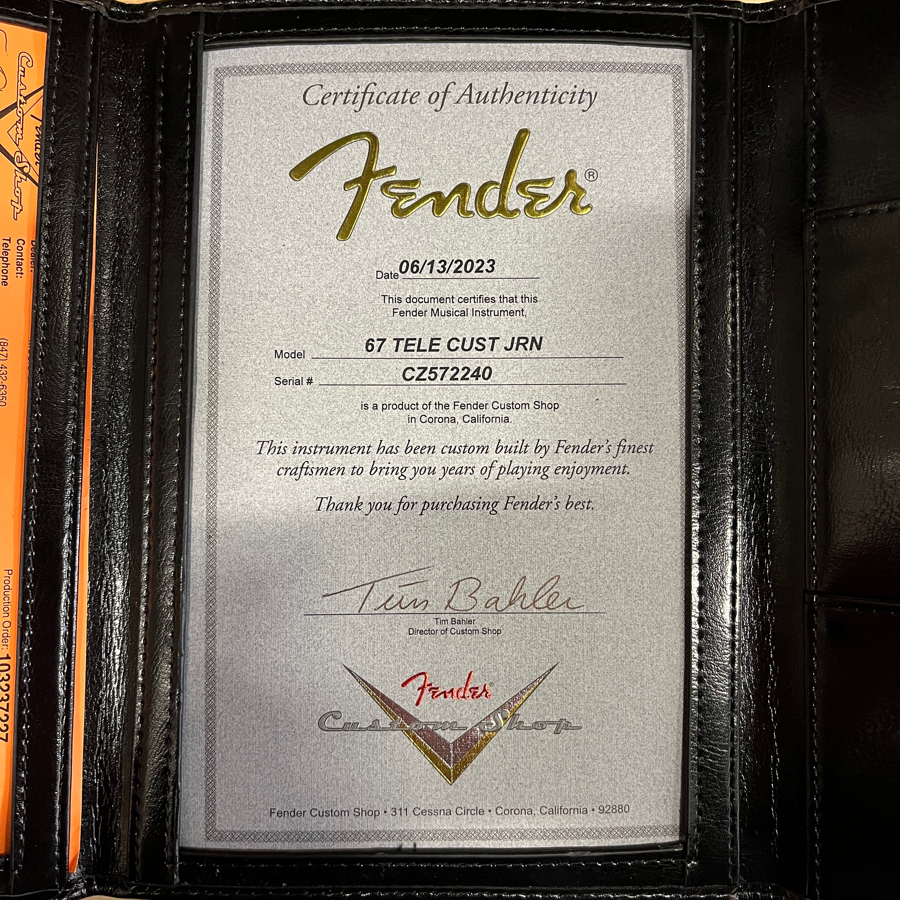 Fender Custom Shop 1967 Telecaster Custom Journeyman electric guitar 2-Color Sunburst with certificate of authenticity