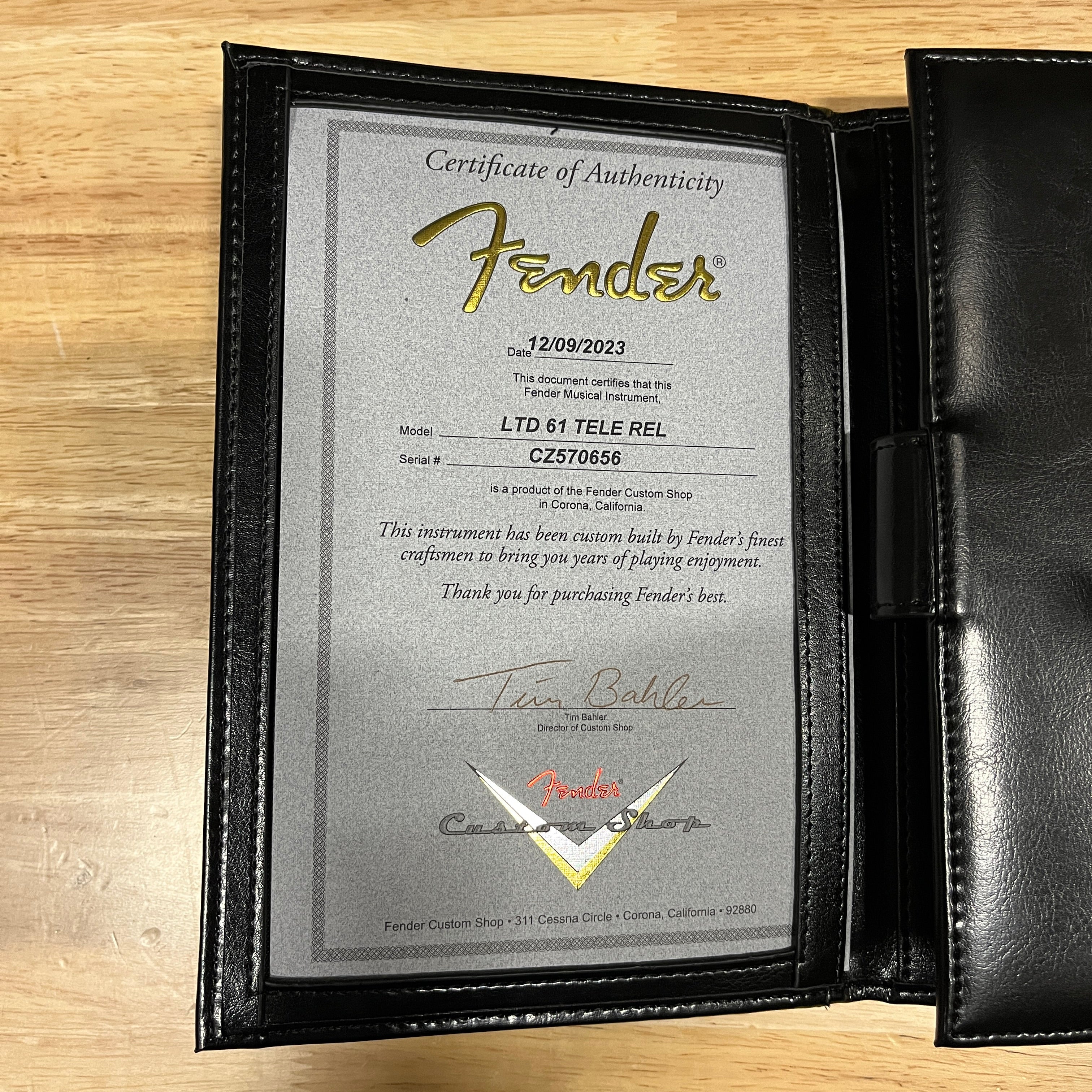 Fender Custom Shop Limited 1961 Telecaster Relic electric guitar aged silver sparkle with certificate of authenticity