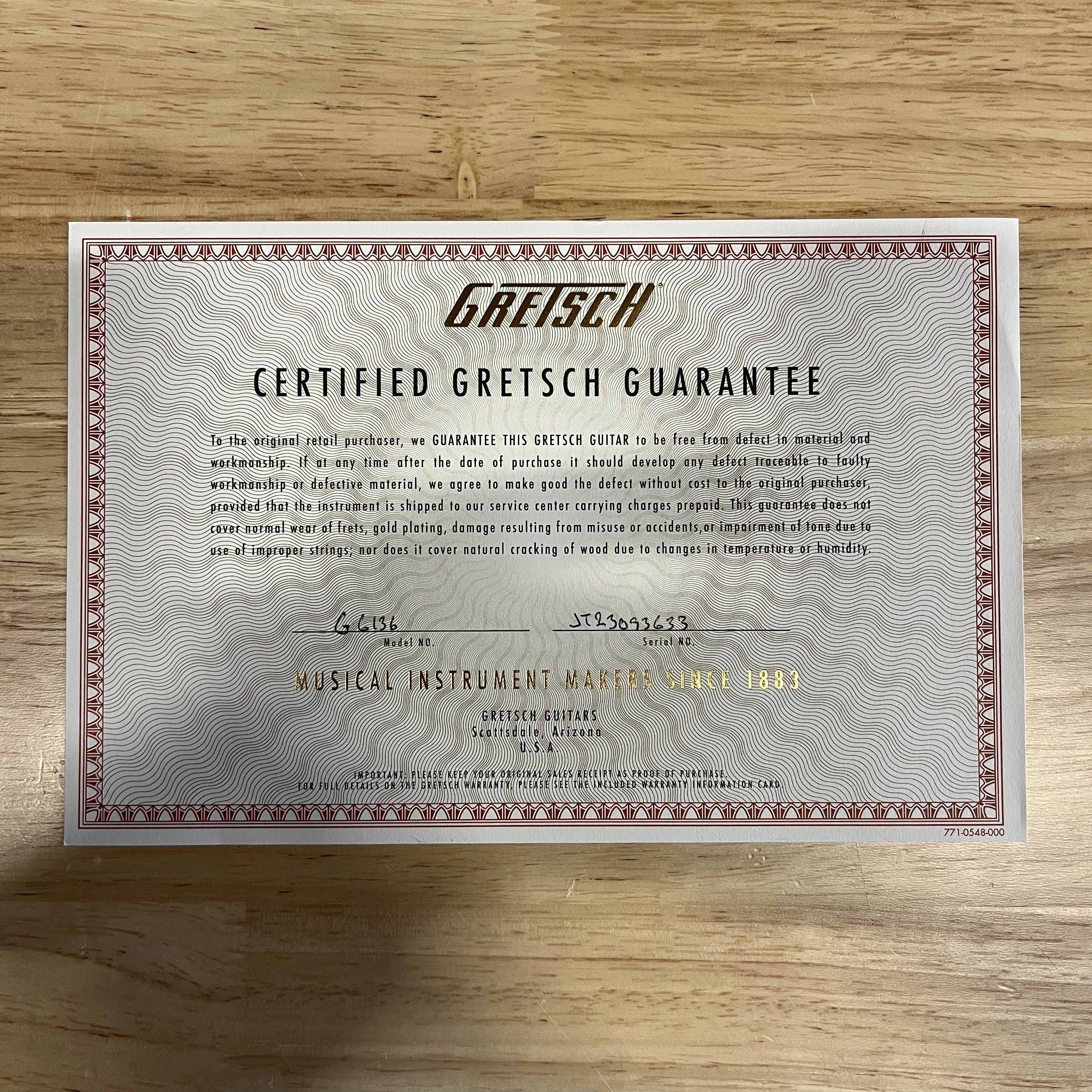 Gretsch G6135 Falcon White Lacquer semi-hollow electric guitar vintage certificate
