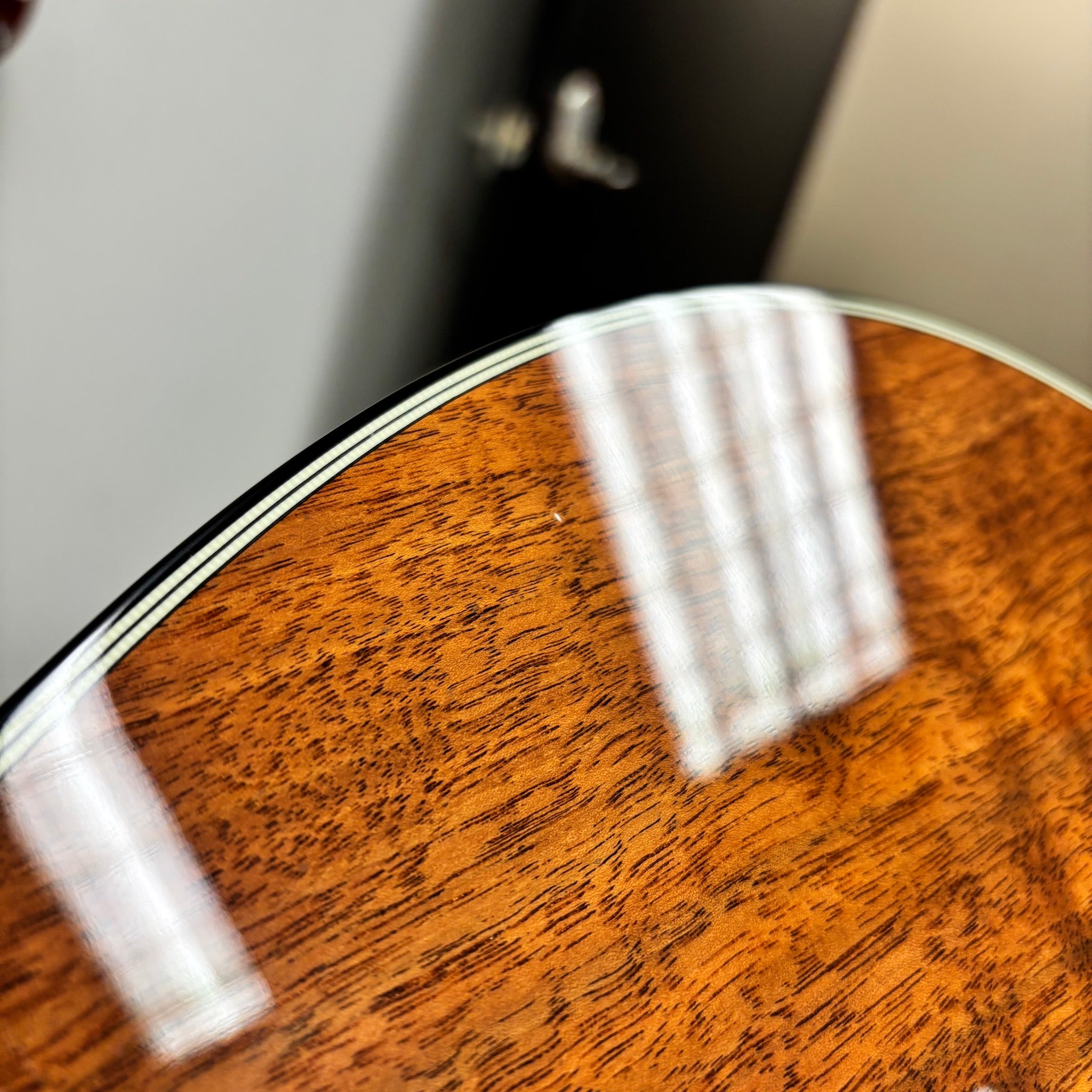 Taylor Custom Grand Pacific acoustic guitar Natural finish with figured quilted mahogany back detail and black binding