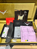 Fender Custom Shop 72 Thinline Telecaster Relic Antigua case with certificate of authenticity and leather strap