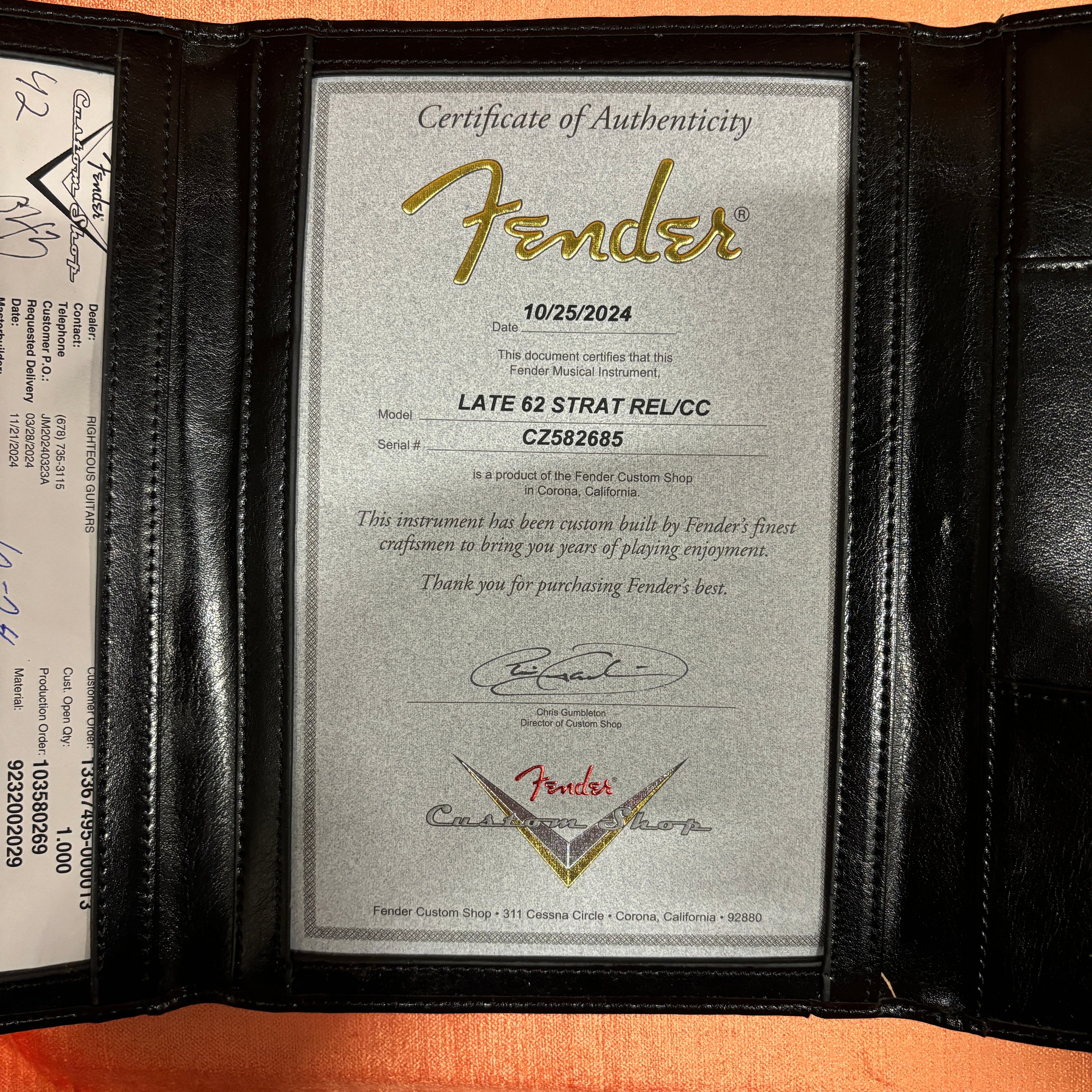 Fender Custom Shop Late 62 Stratocaster Relic electric guitar Midnight Purple with certificate of authenticity